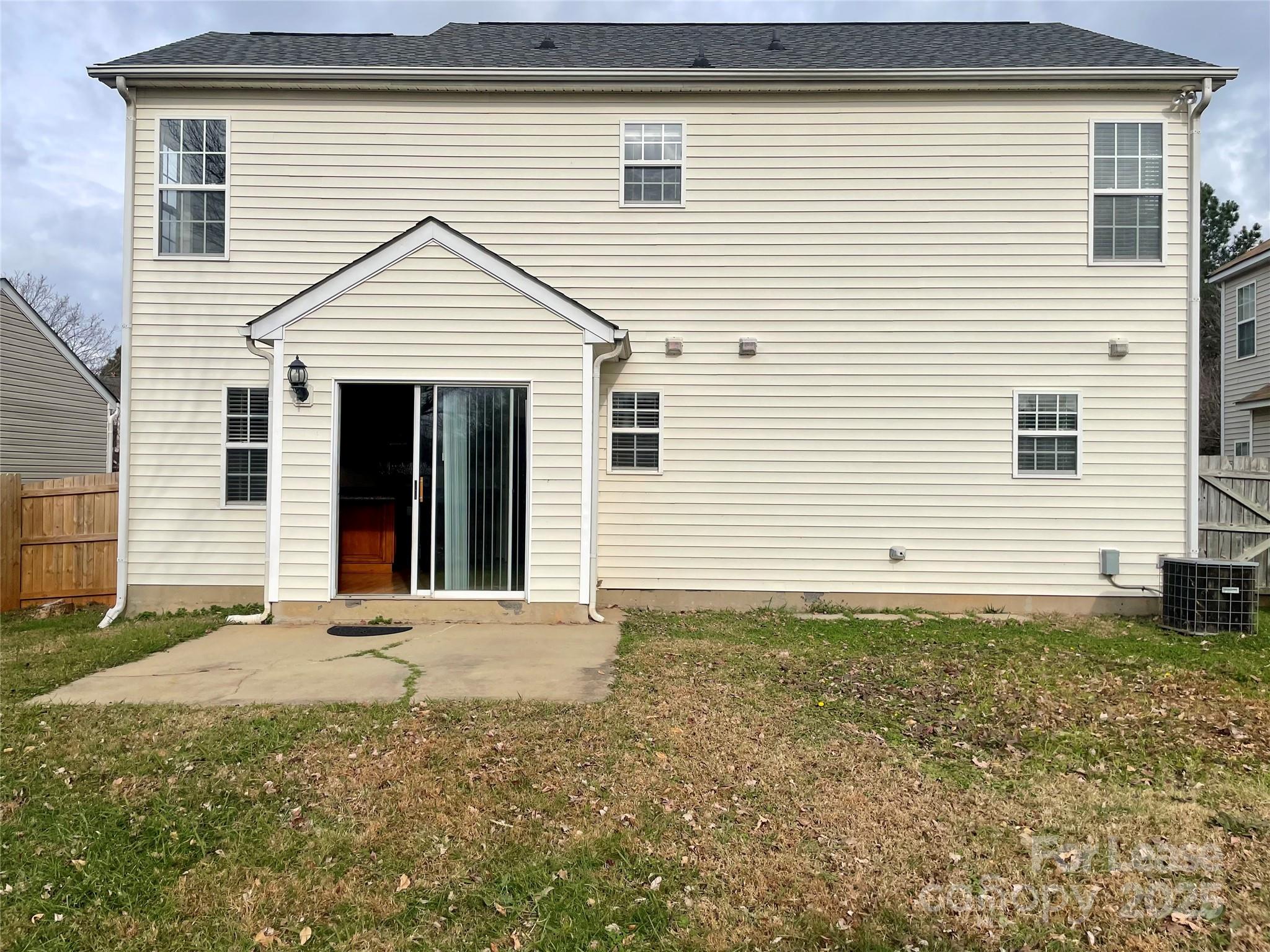 3823 Thomas Ridge Drive