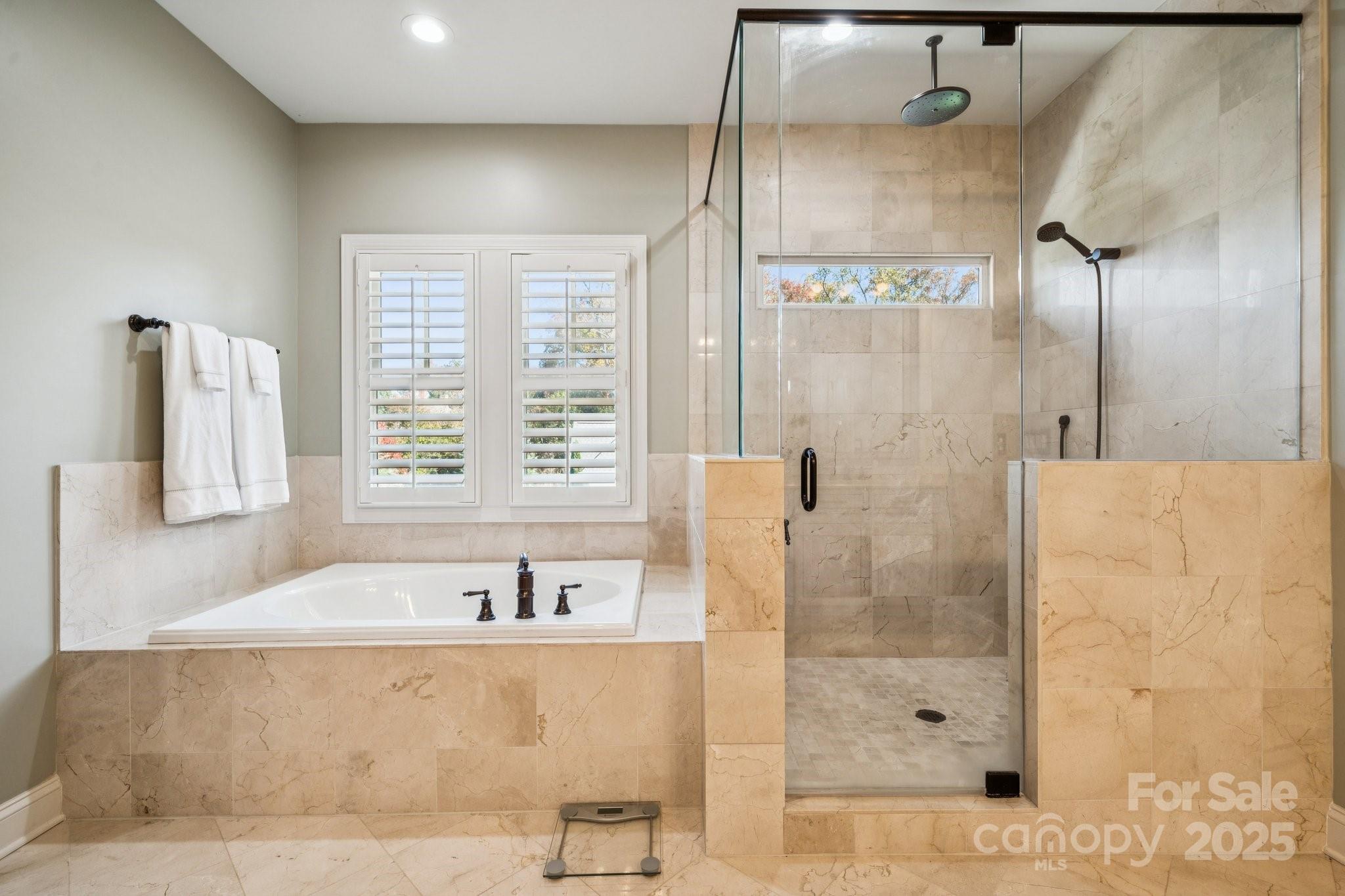 Foxcroft Woods - Residential