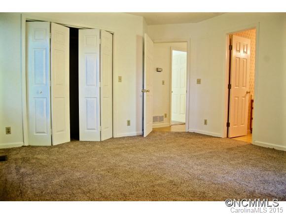 Stradley Mountain Park - Residential