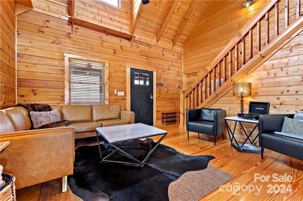552 Lake Road