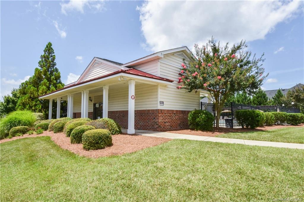 Riviera - Residential