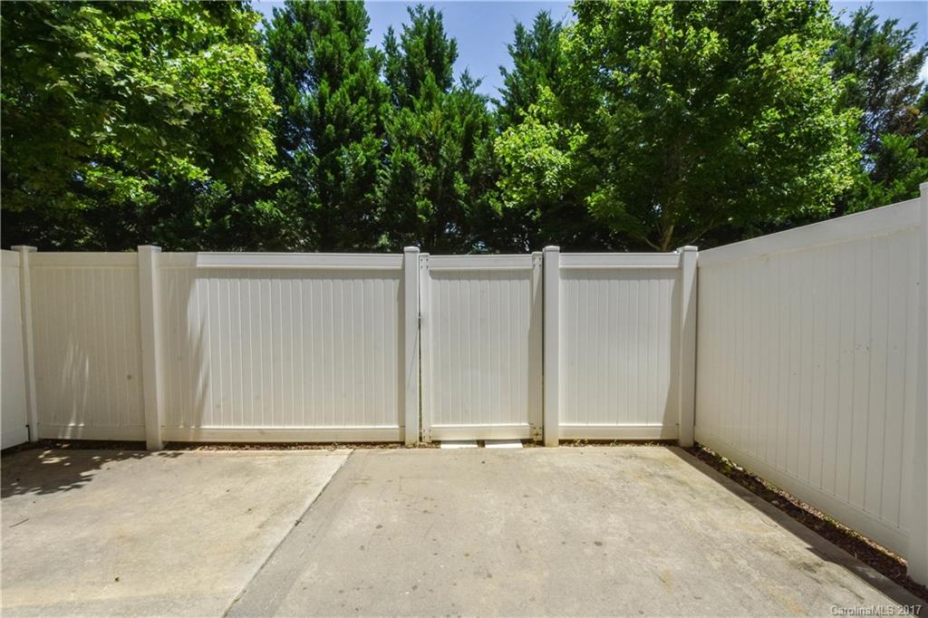 Riviera - Residential