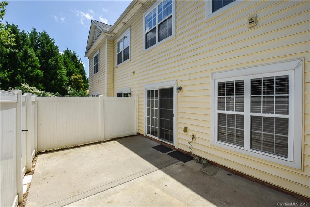 Riviera - Residential