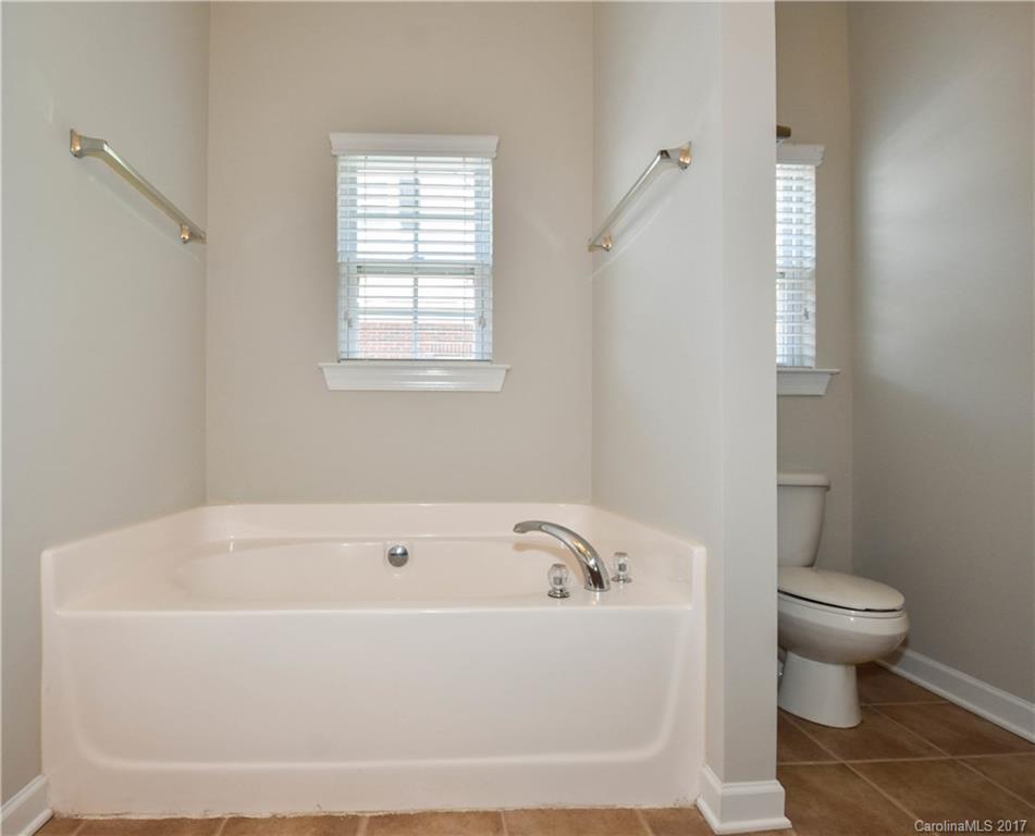 Riviera - Residential