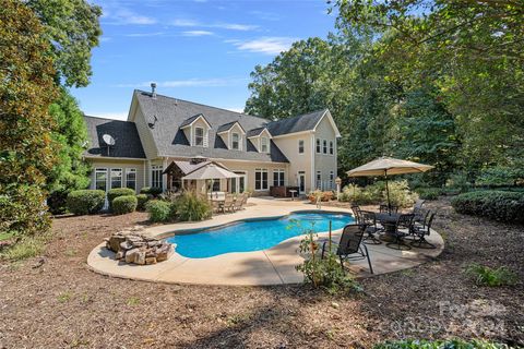 A home in Troutman