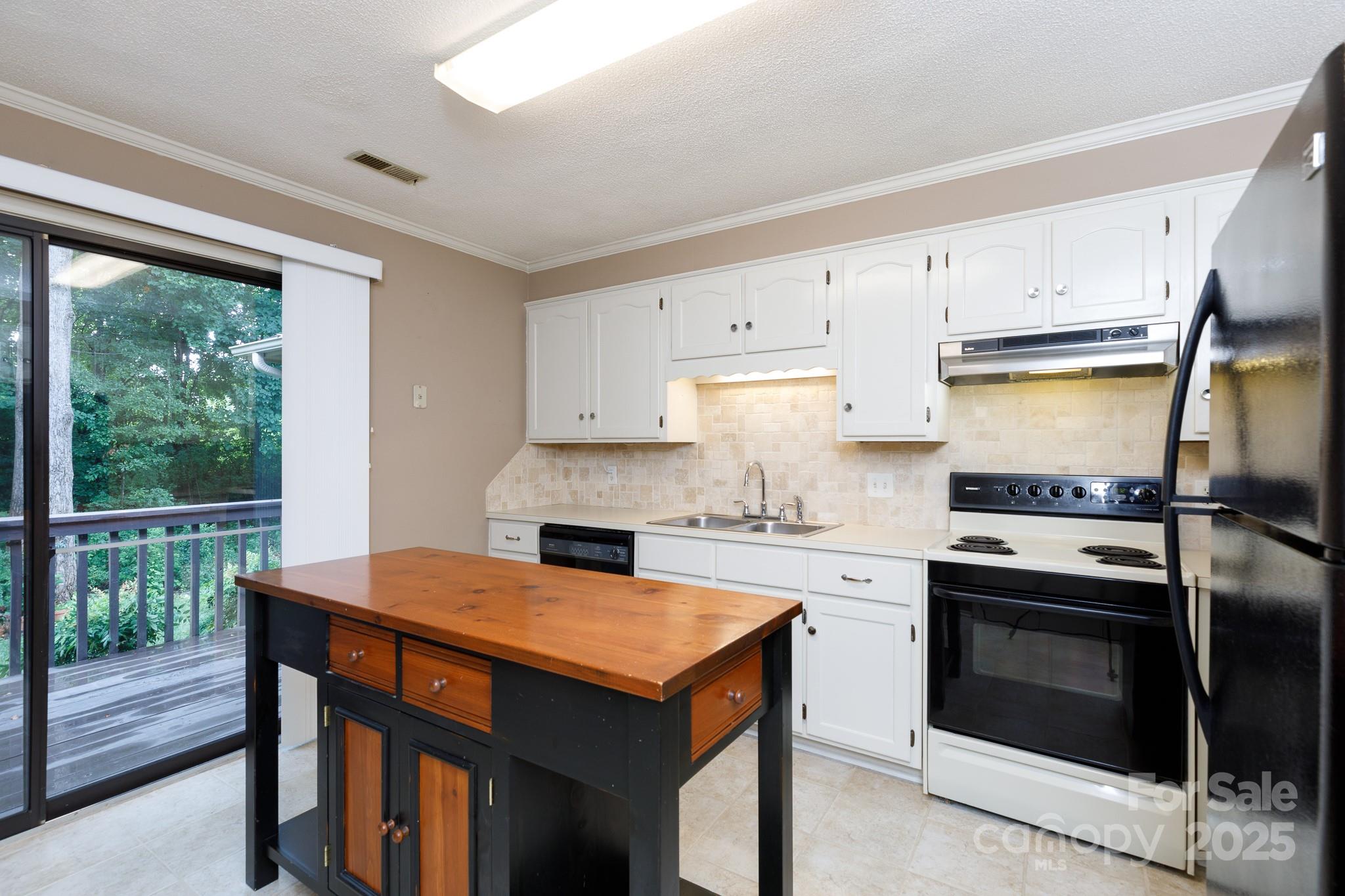 Olde Pointe - Residential