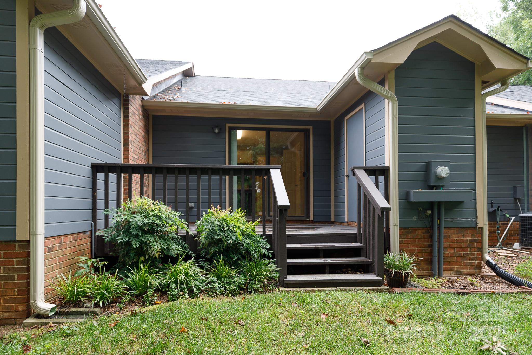 Olde Pointe - Residential