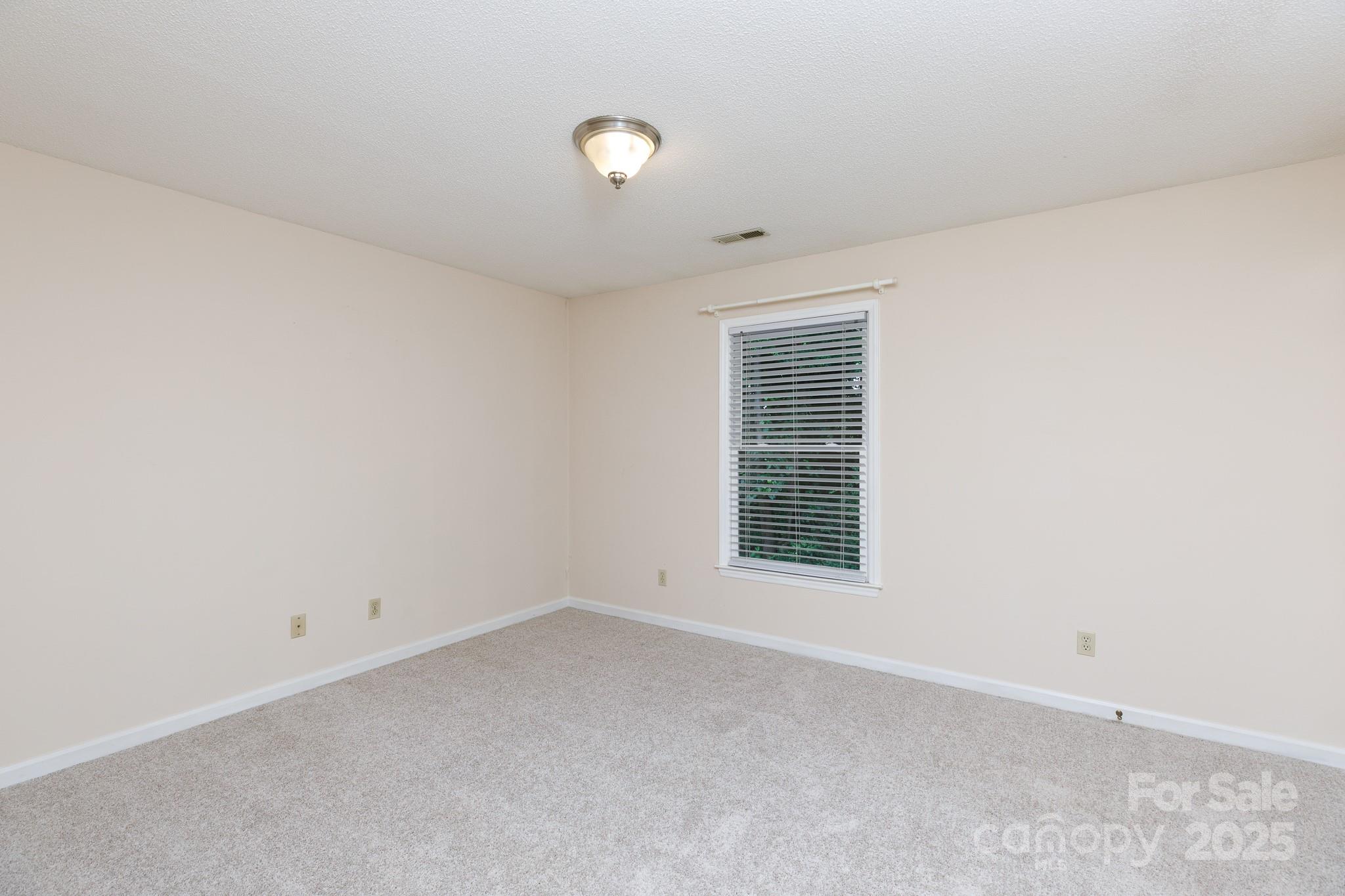 Olde Pointe - Residential