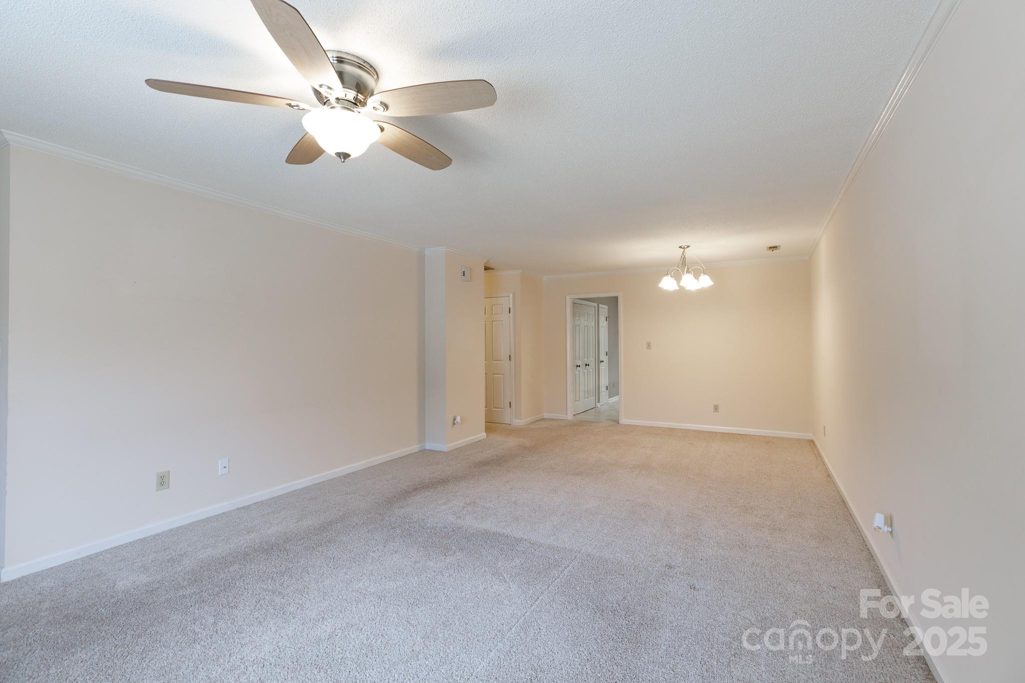 Olde Pointe - Residential