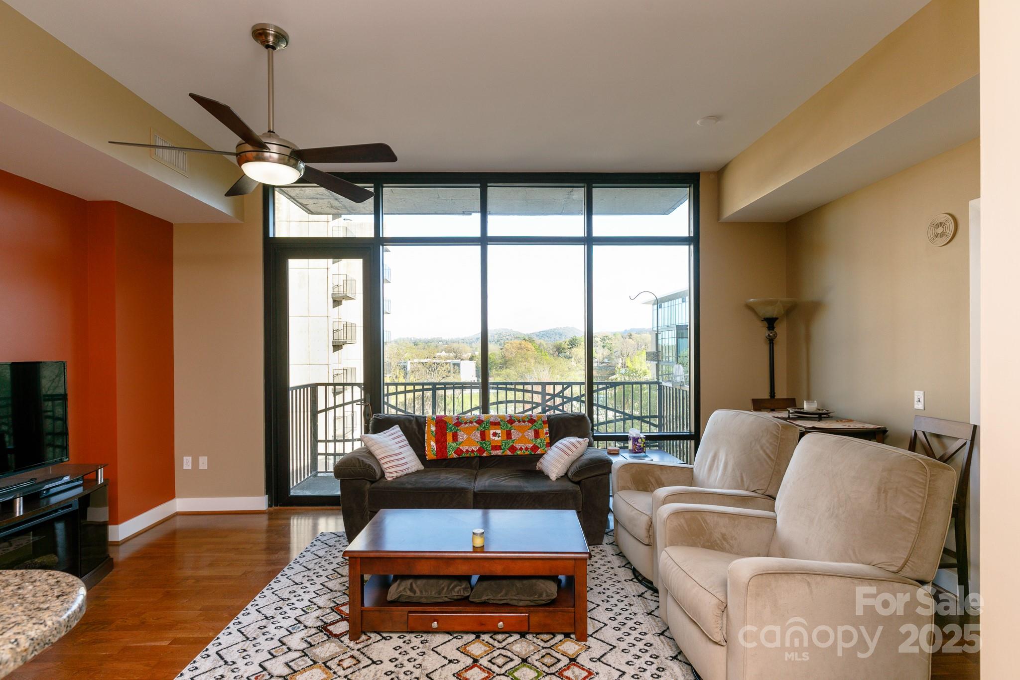 60 N Market Street 406