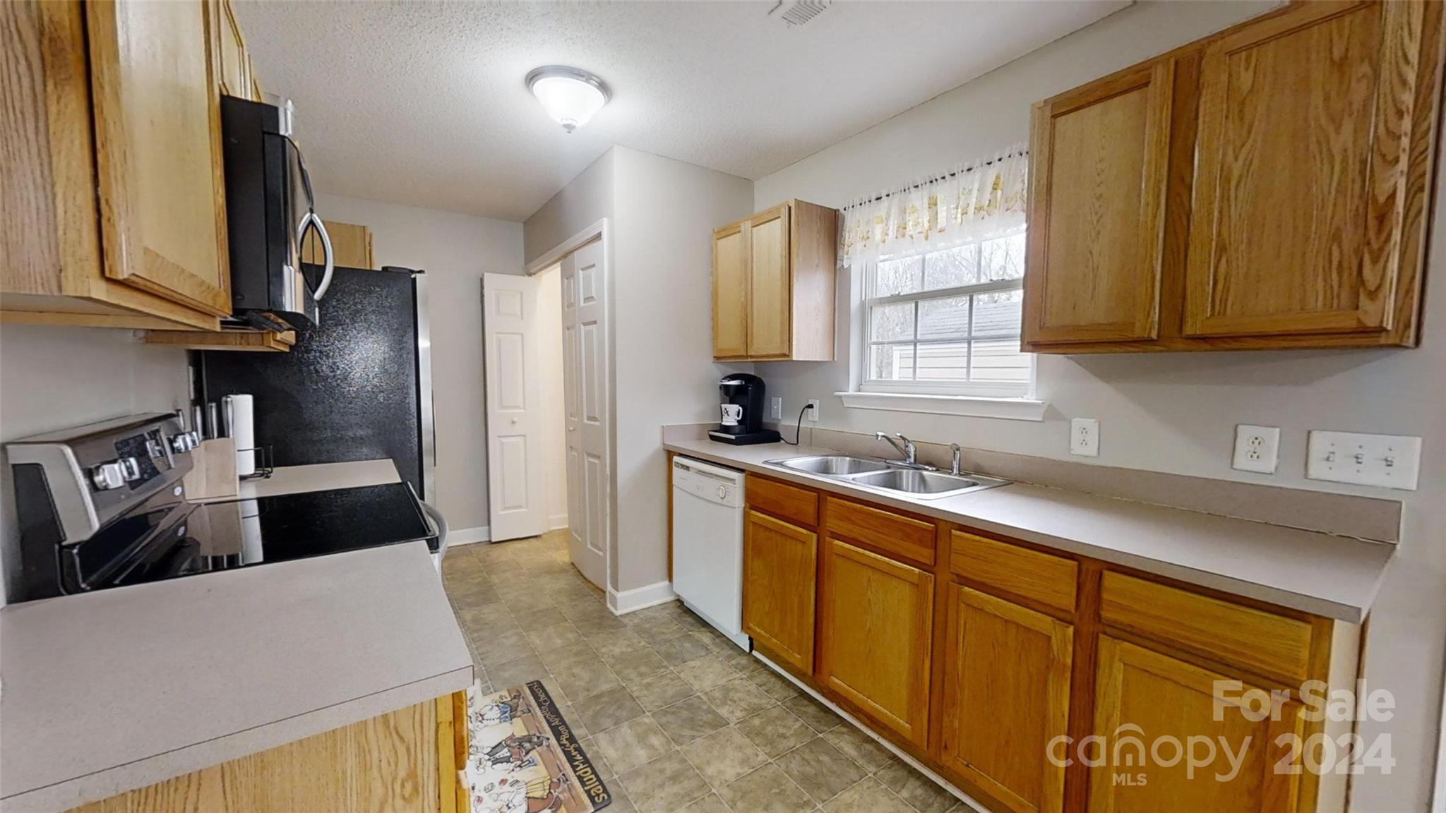 Babs Court - Residential