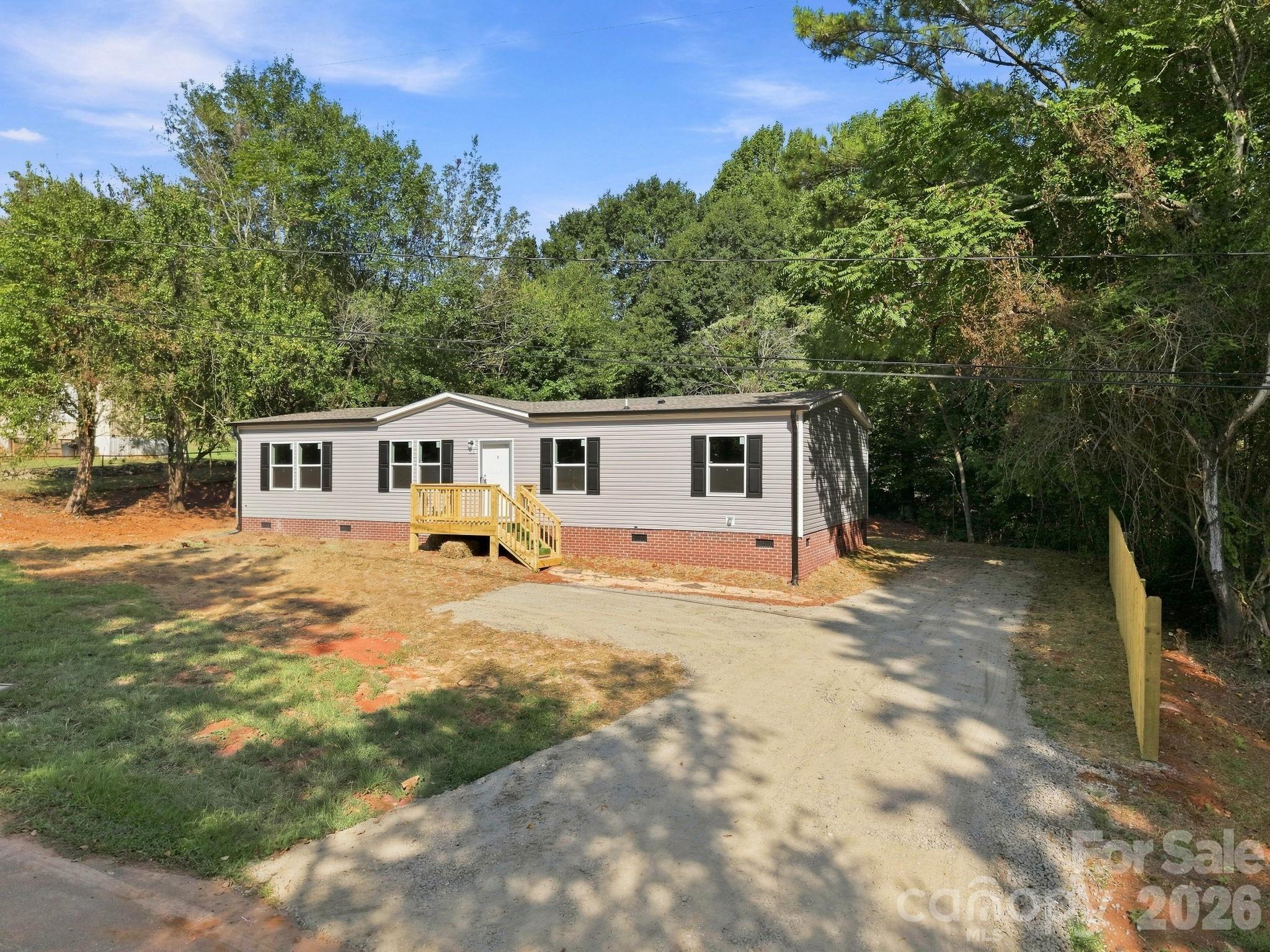 1028 Dorset Lane