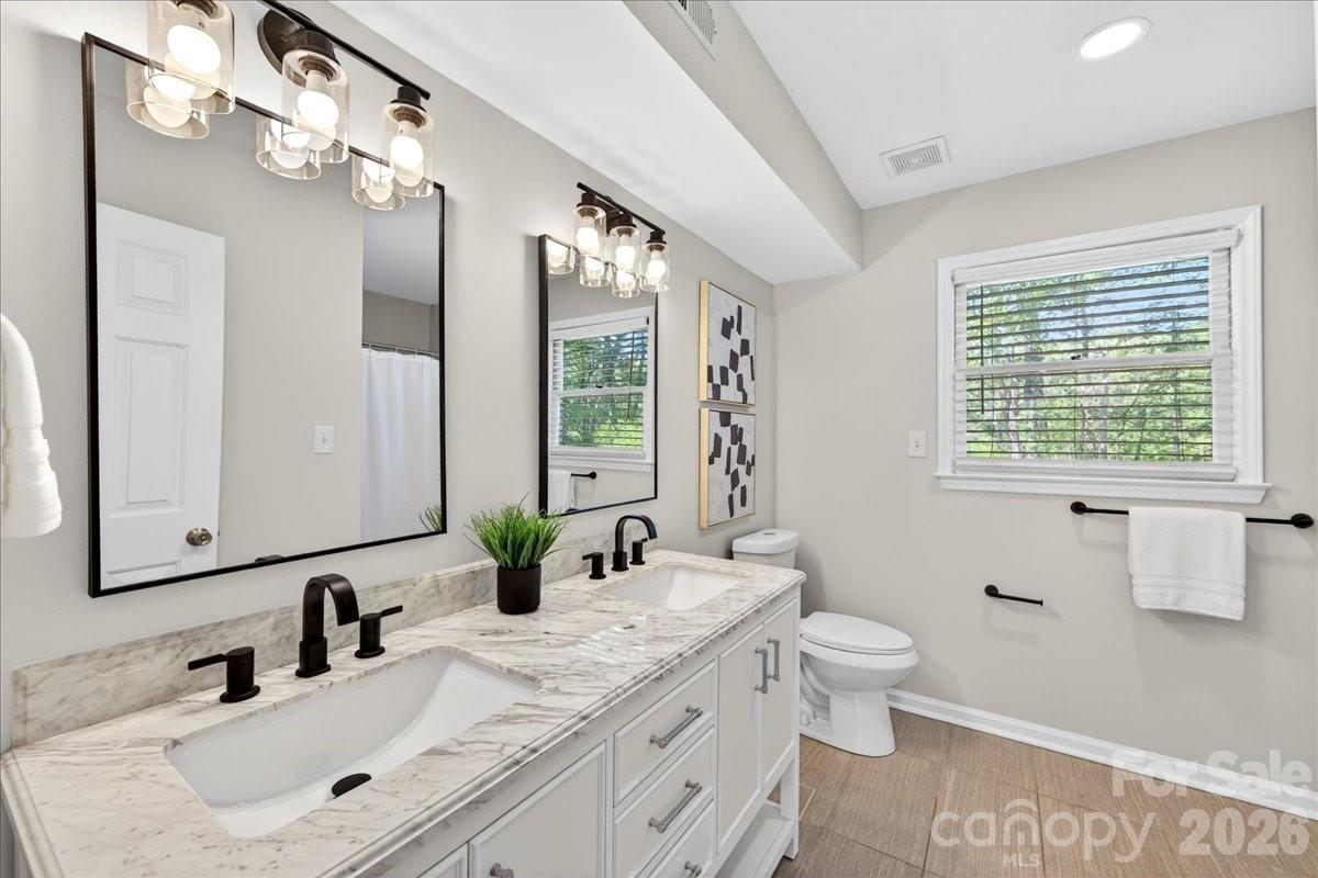 Cedarfield - Residential