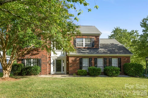 Photo of 6102 Tesh Court, Charlotte, NC 28269 (MLS # 4400291)
