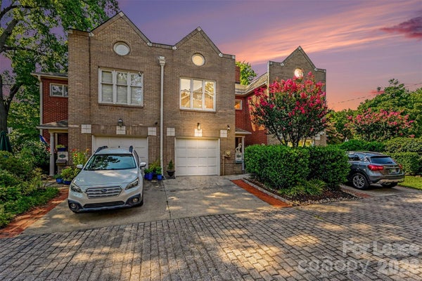 338 SETTLERS LN, CHARLOTTE, NC 28202 - Image aa2bc1b74710a2bbc205e1bc311e26ad/3400877683