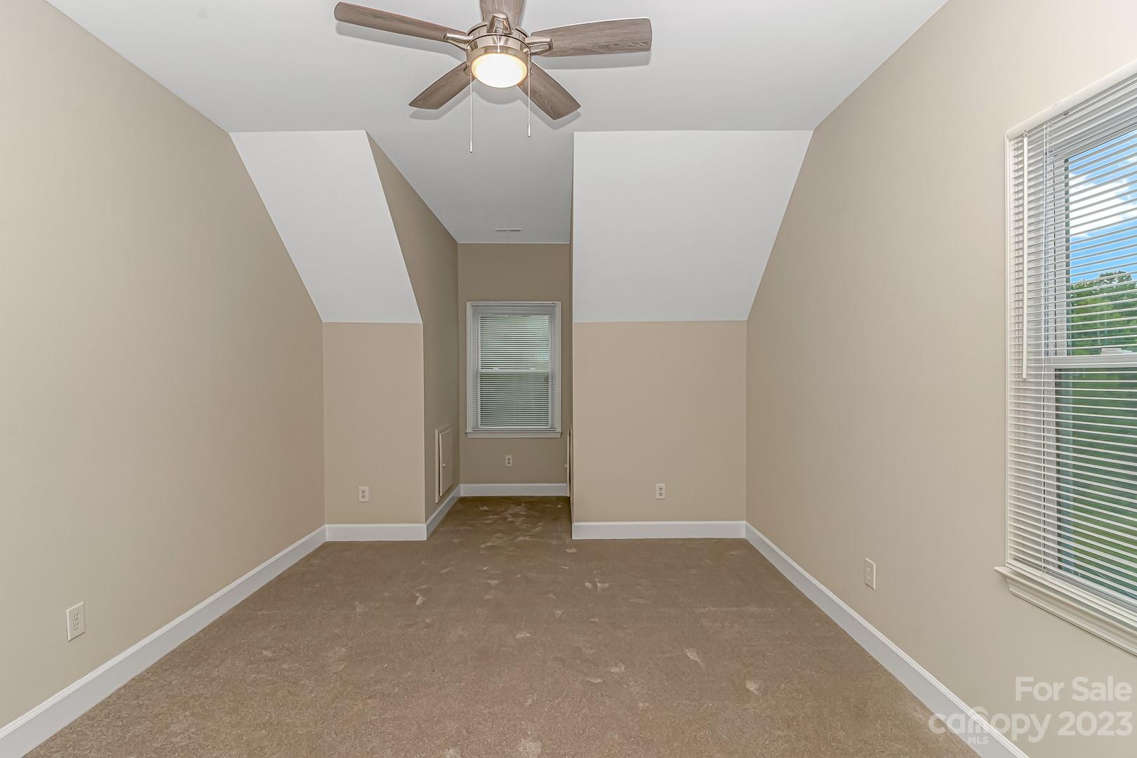 Gray Oaks Estates - Residential