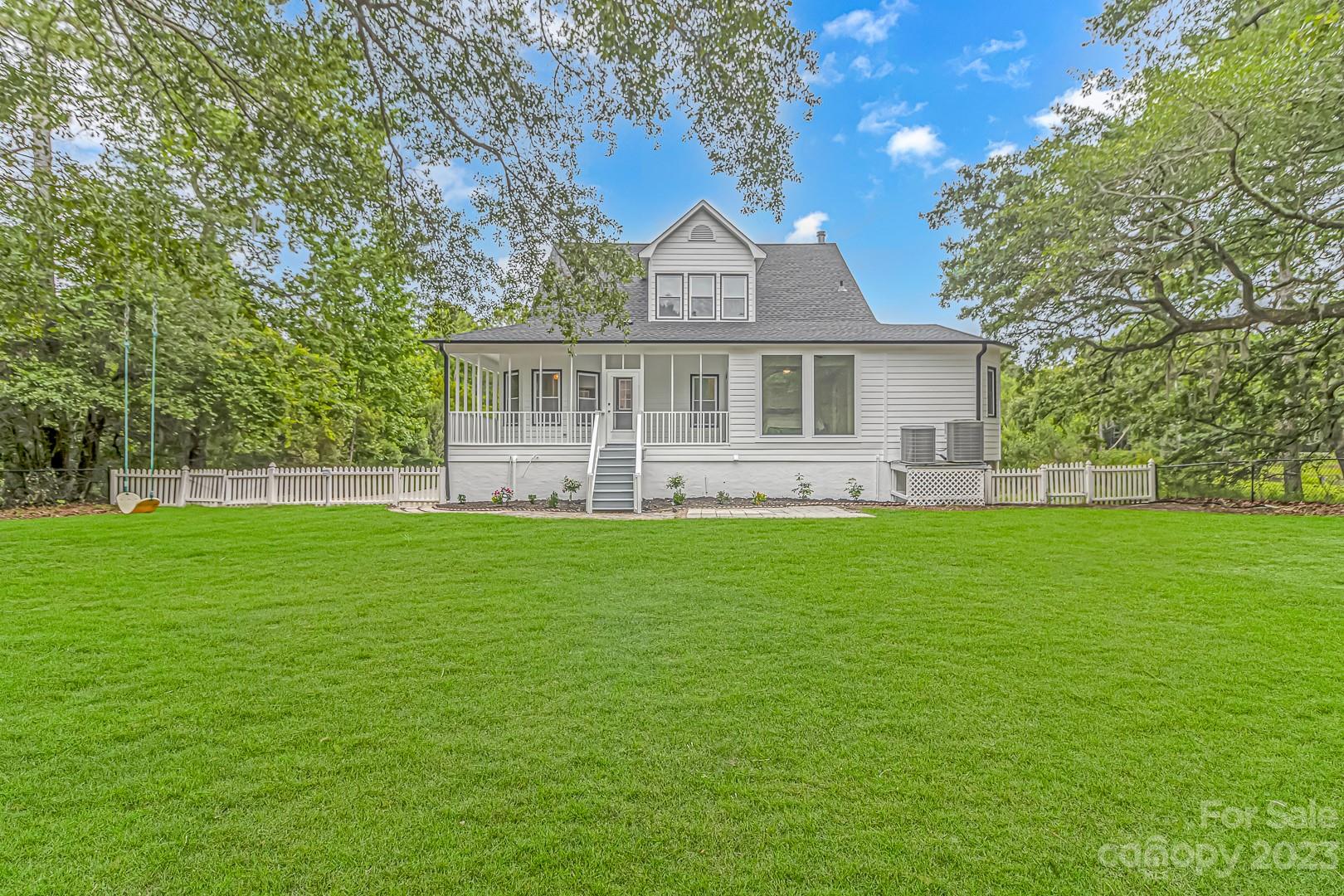 Gray Oaks Estates - Residential