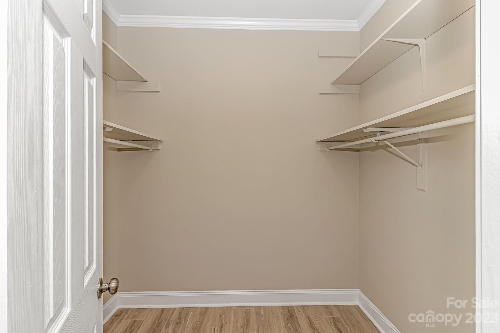 Gray Oaks Estates - Residential