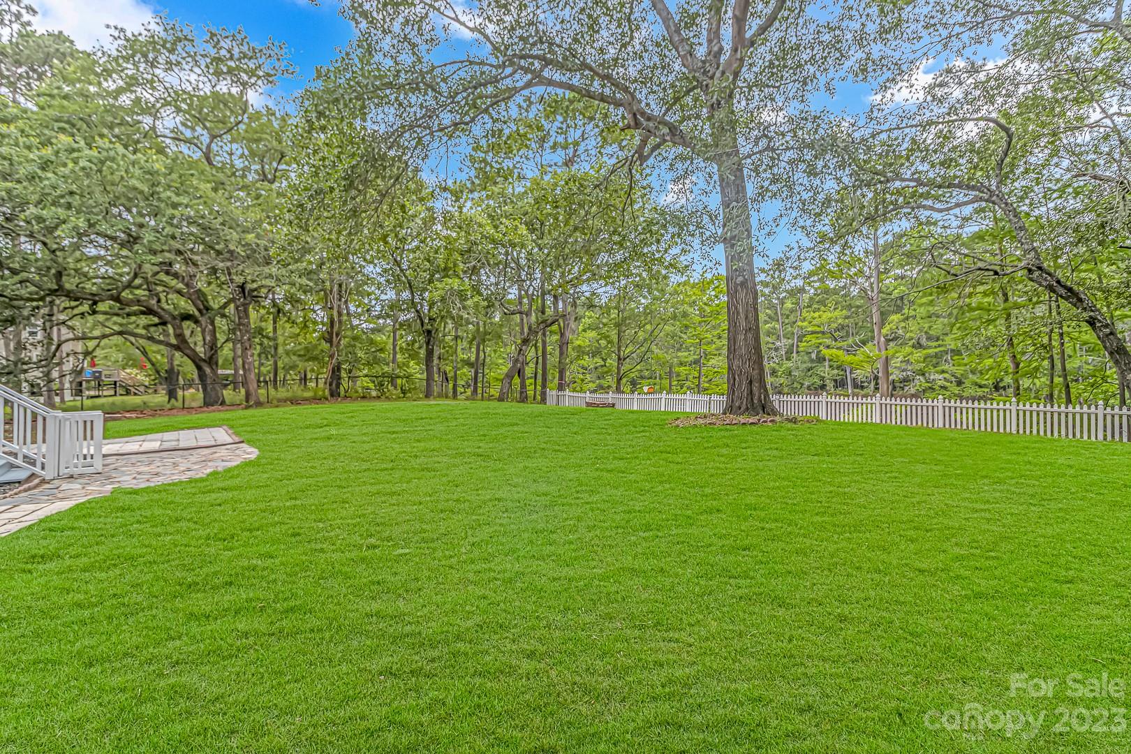 Gray Oaks Estates - Residential