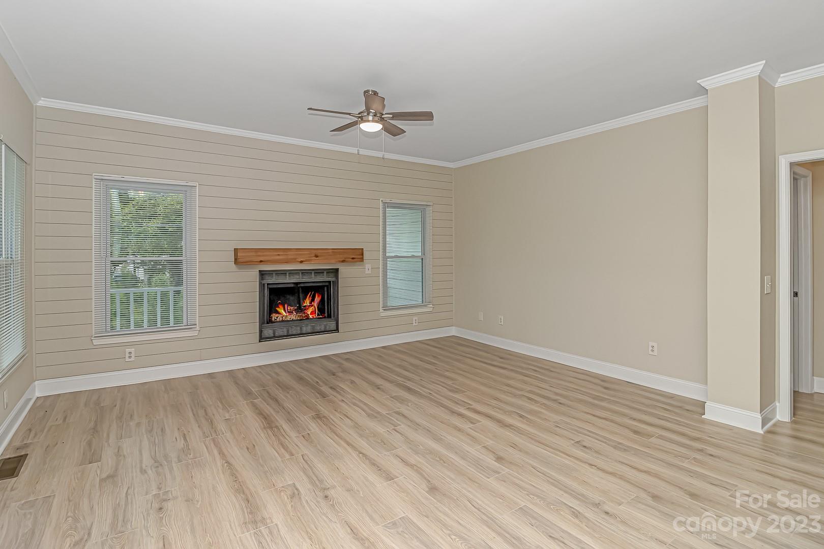 Gray Oaks Estates - Residential