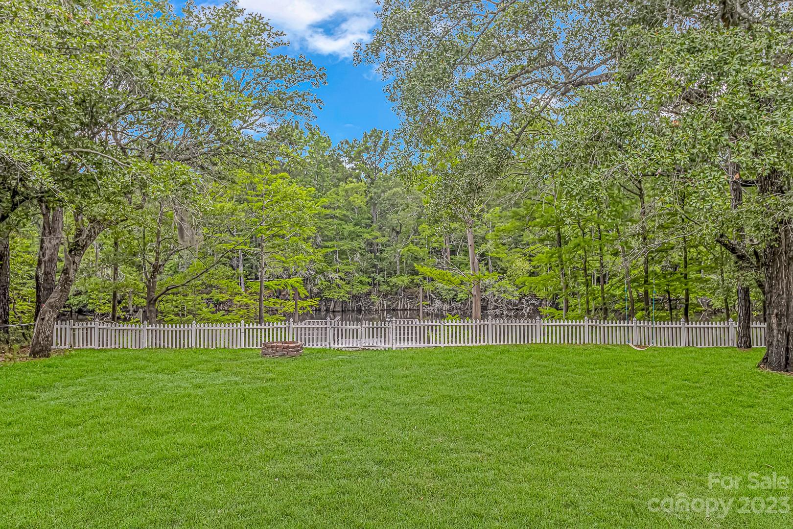 Gray Oaks Estates - Residential