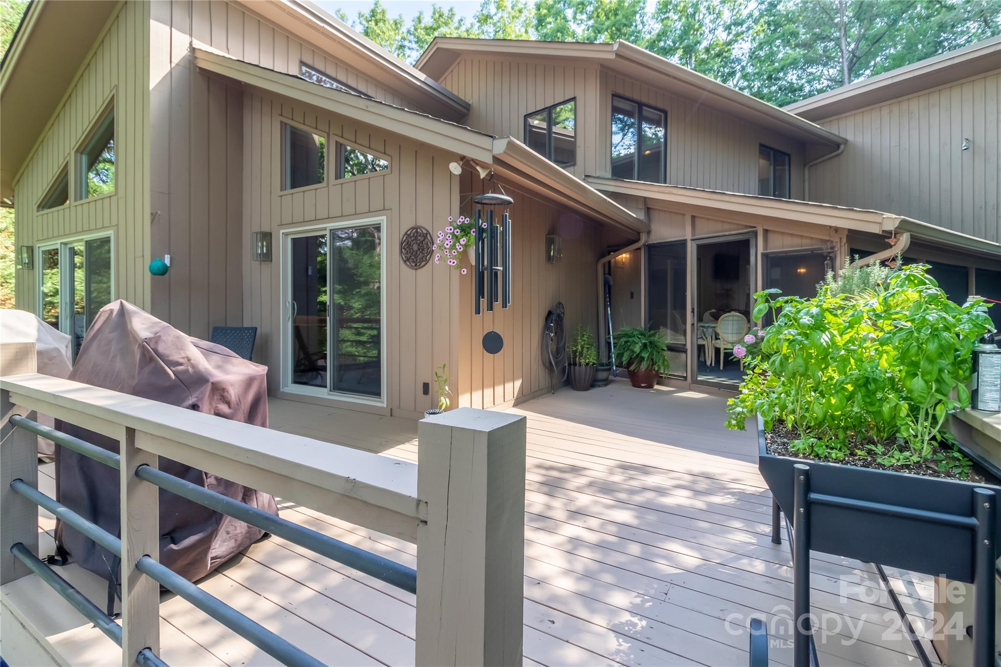 River Hills - Residential