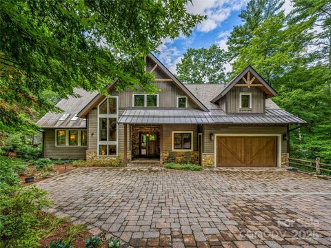 64 Bee Tree Way Lake Toxaway NC 28747