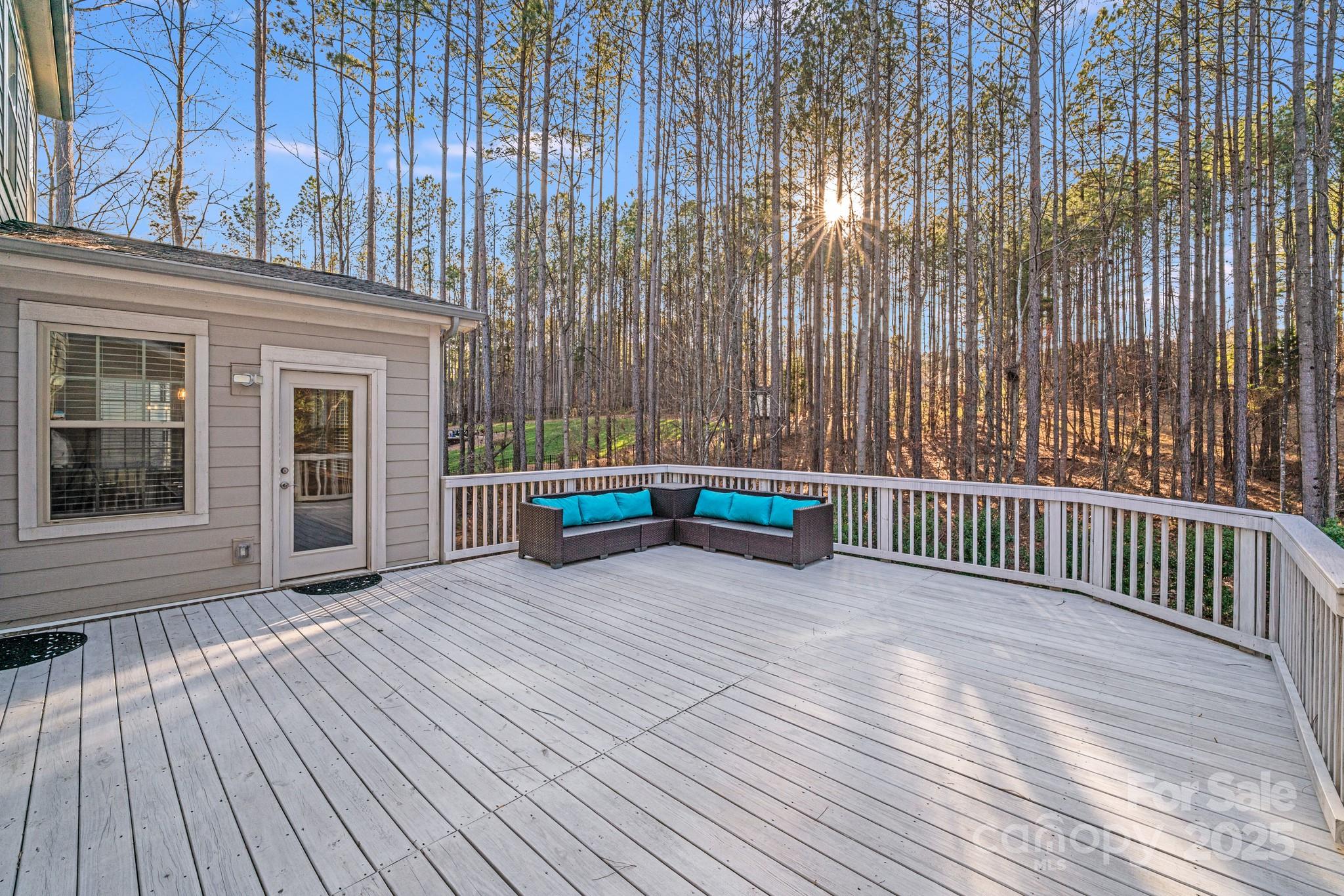 220 Kenway Loop