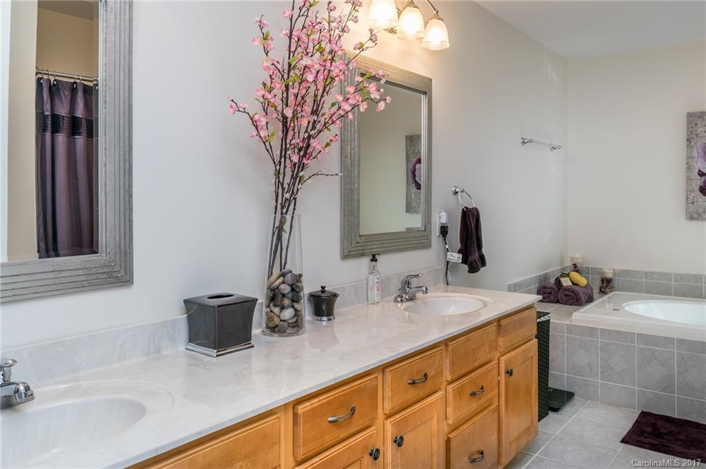 Lawson Ridge - Residential