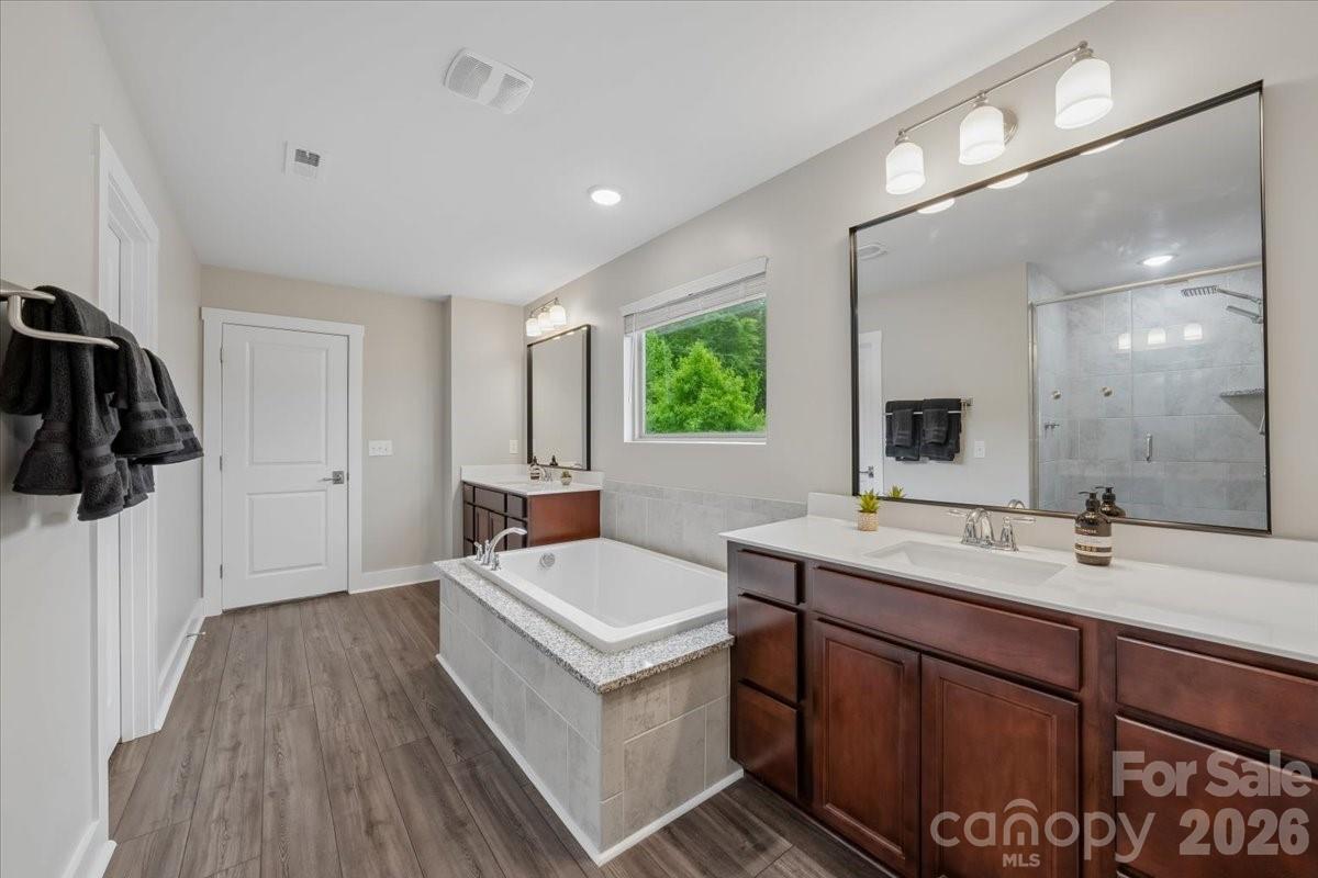 Masons Bend - Residential