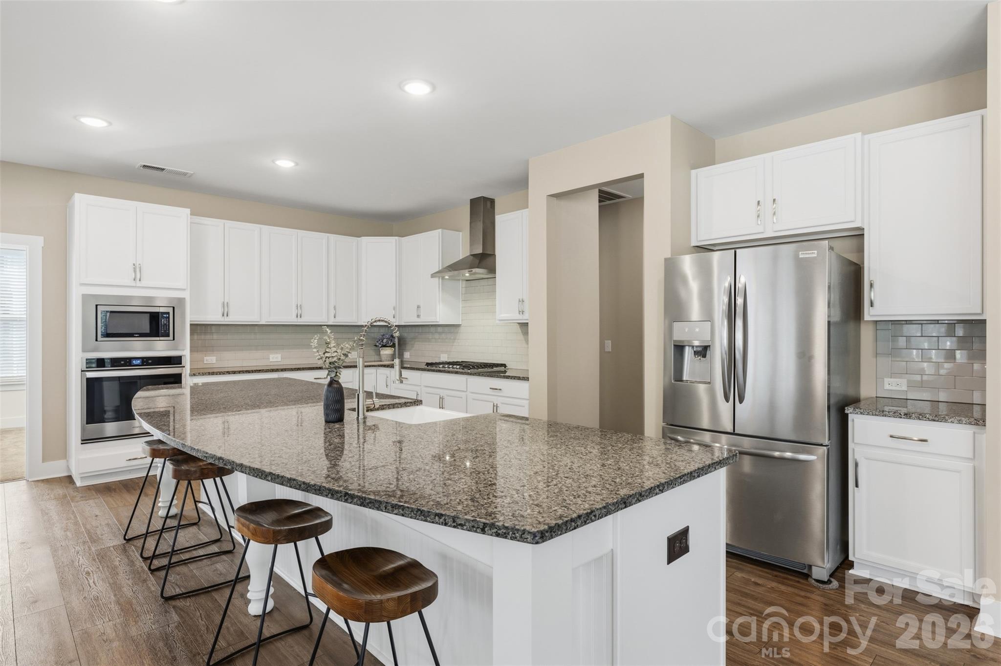 1135 Weir Court