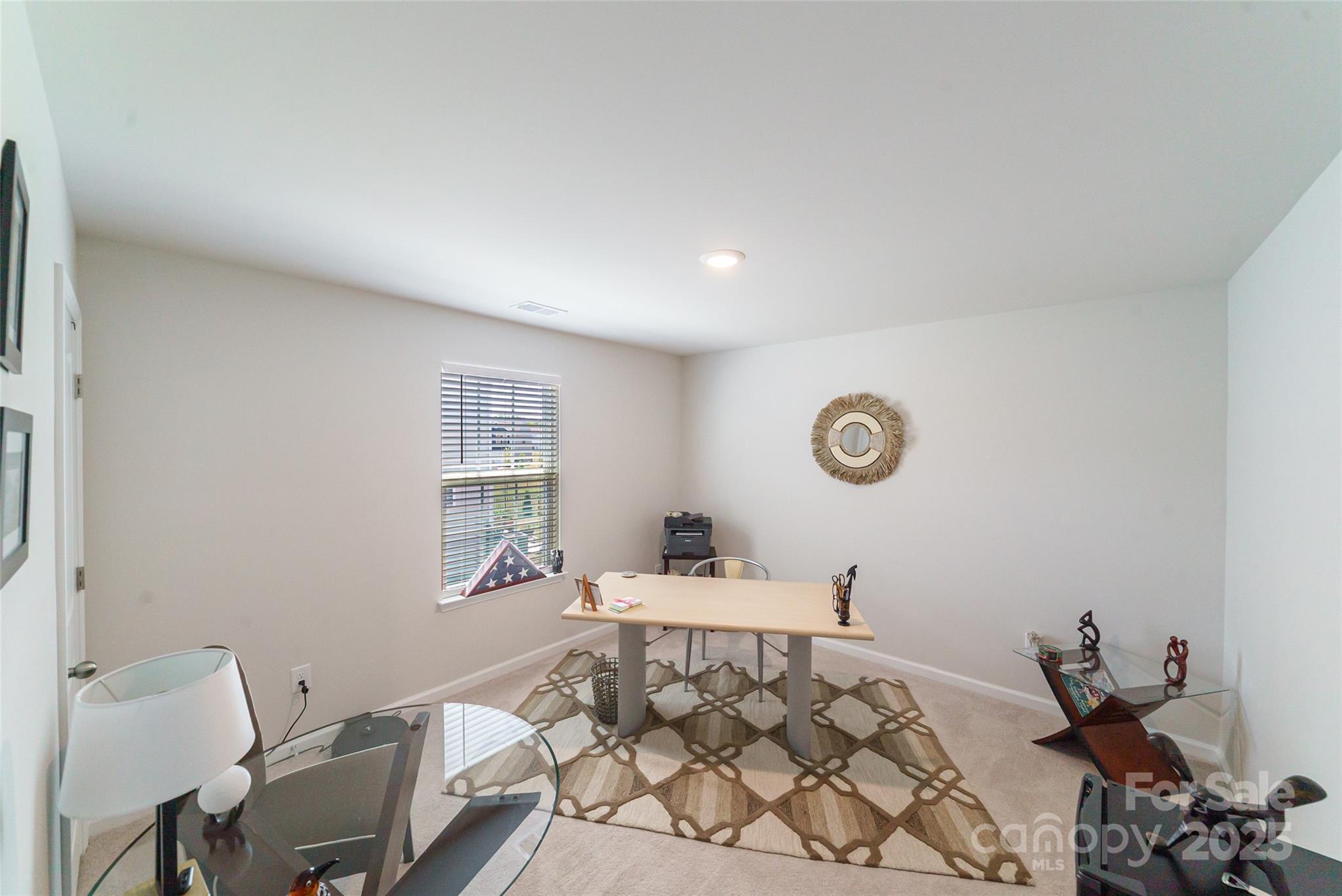 Charlotte, North Carolina 28278, United States, 4 Bedrooms Bedrooms, ,3 BathroomsBathrooms,Residential,Under Contract,112278