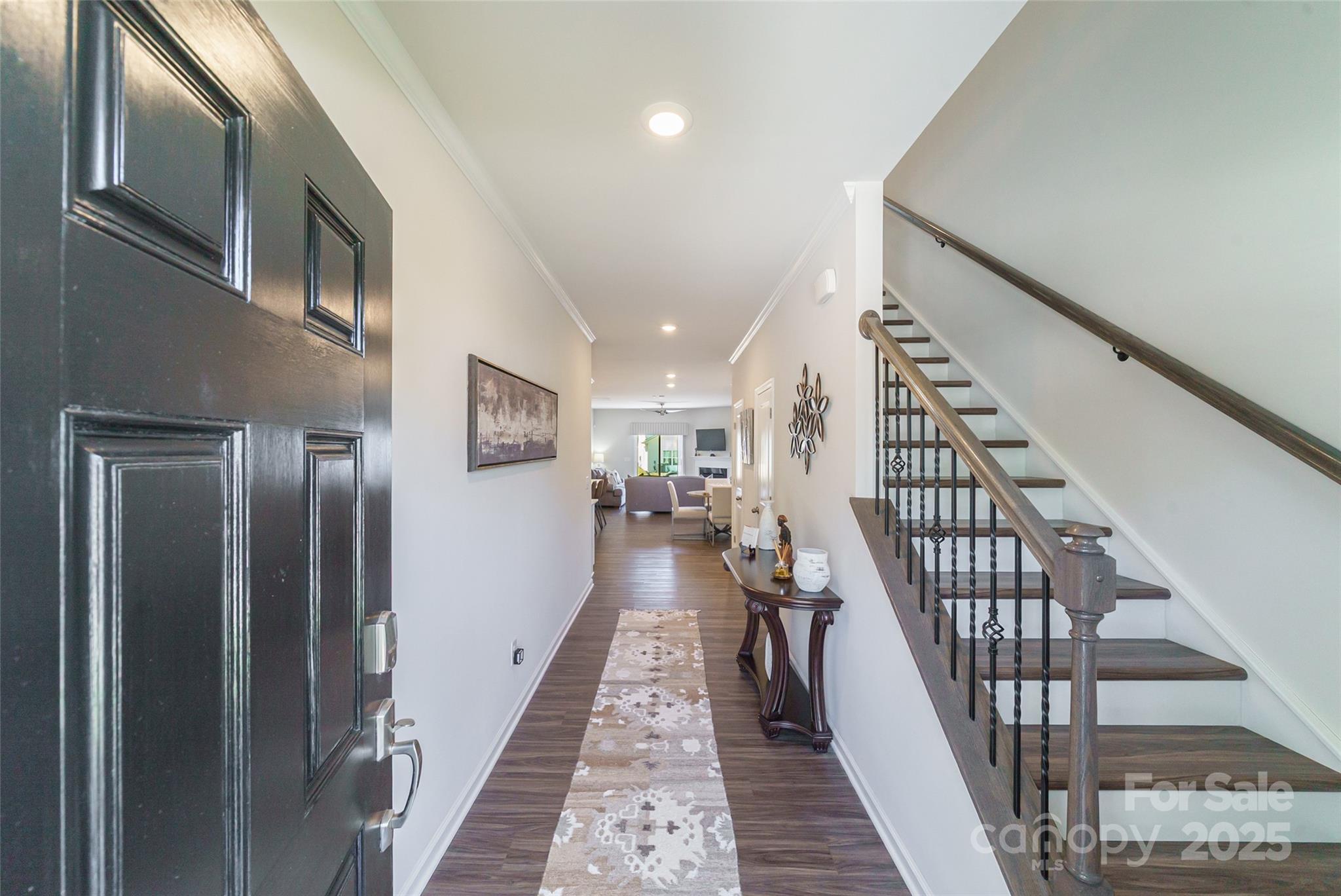 Charlotte, North Carolina 28278, United States, 4 Bedrooms Bedrooms, ,3 BathroomsBathrooms,Residential,Under Contract,112278