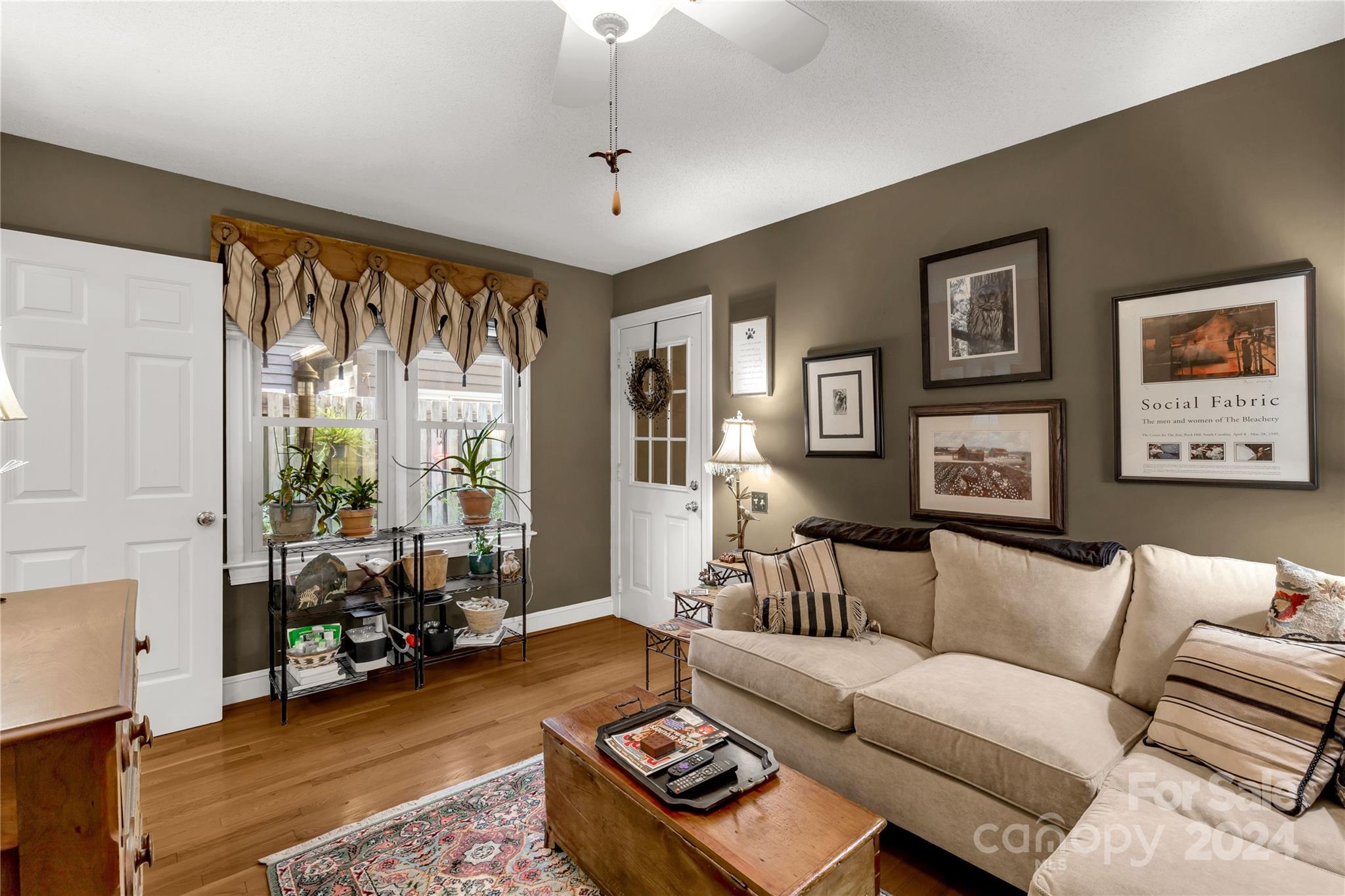 Cross Creek - Residential