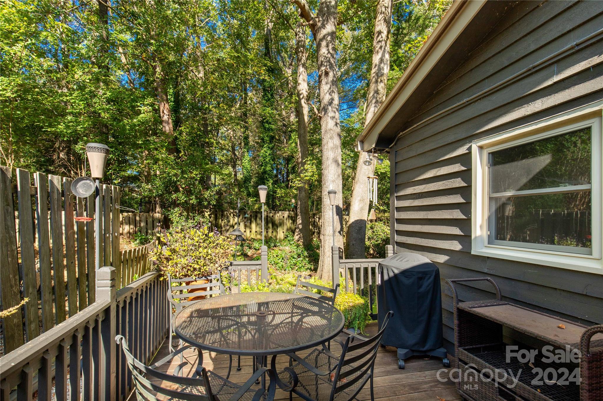 Cross Creek - Residential