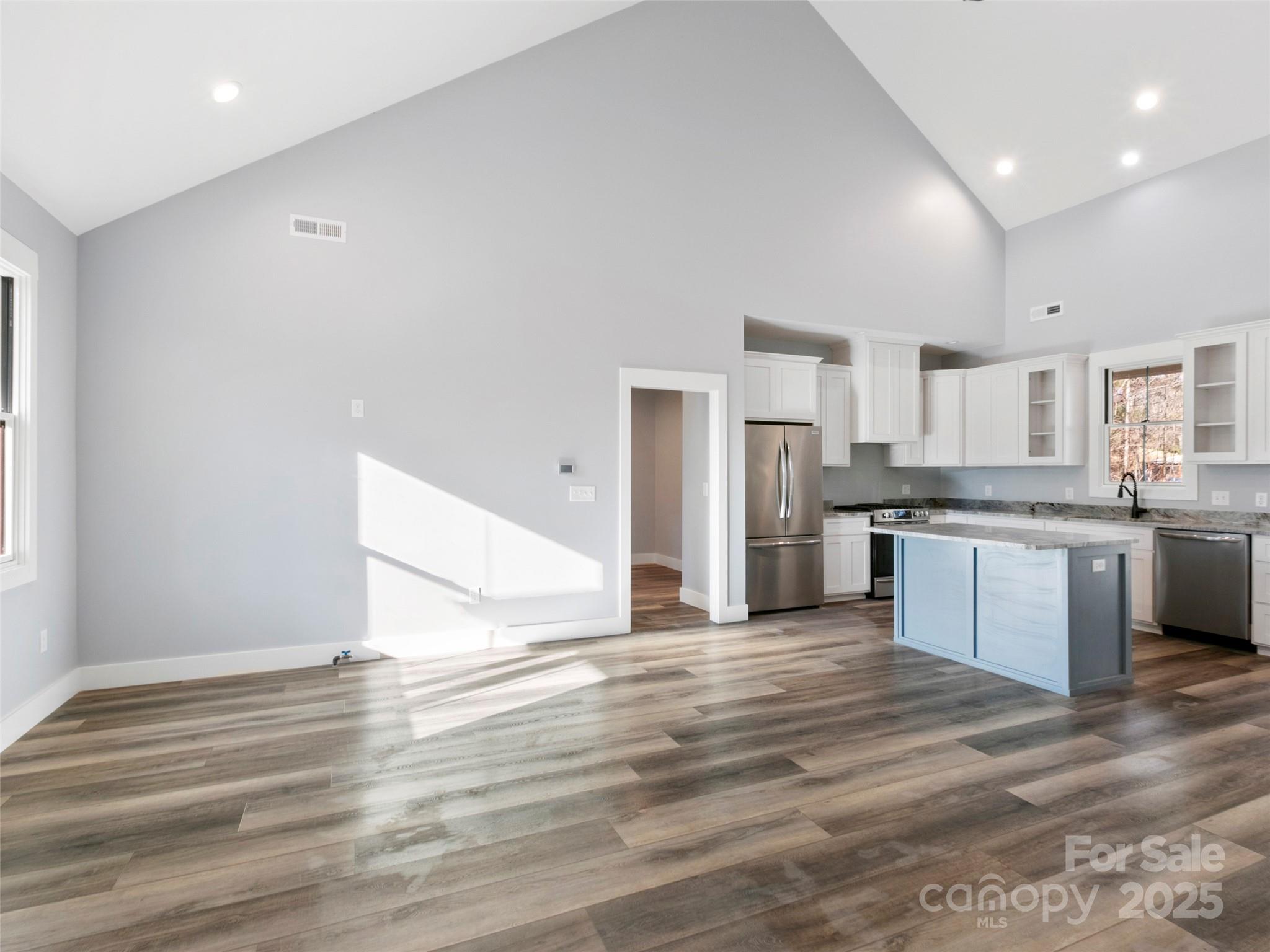 High Ridge - Residential