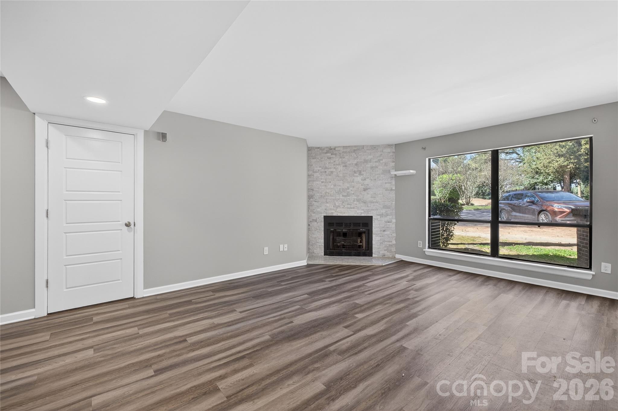 Sharon Place - Residential