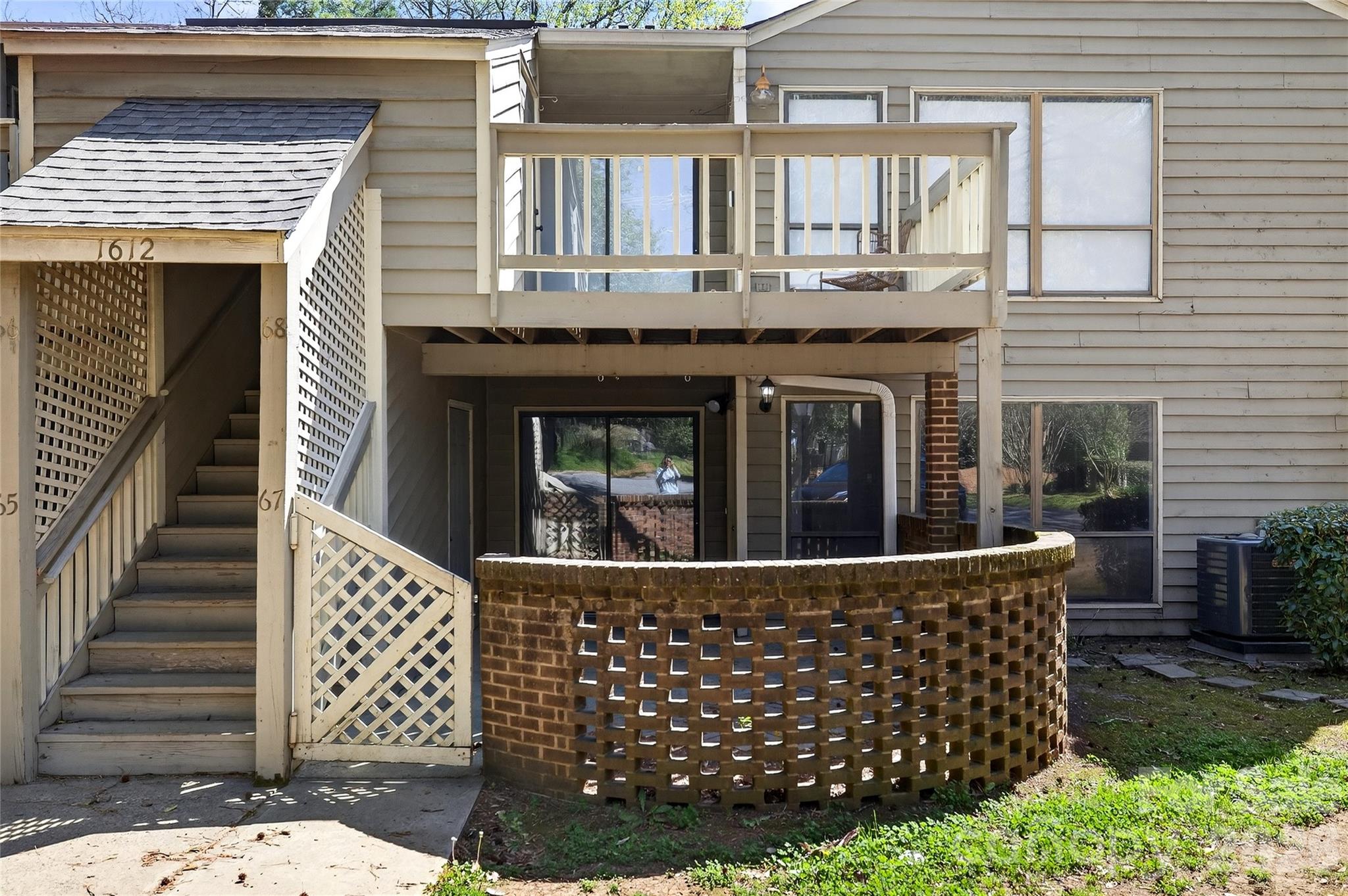 Sharon Place - Residential