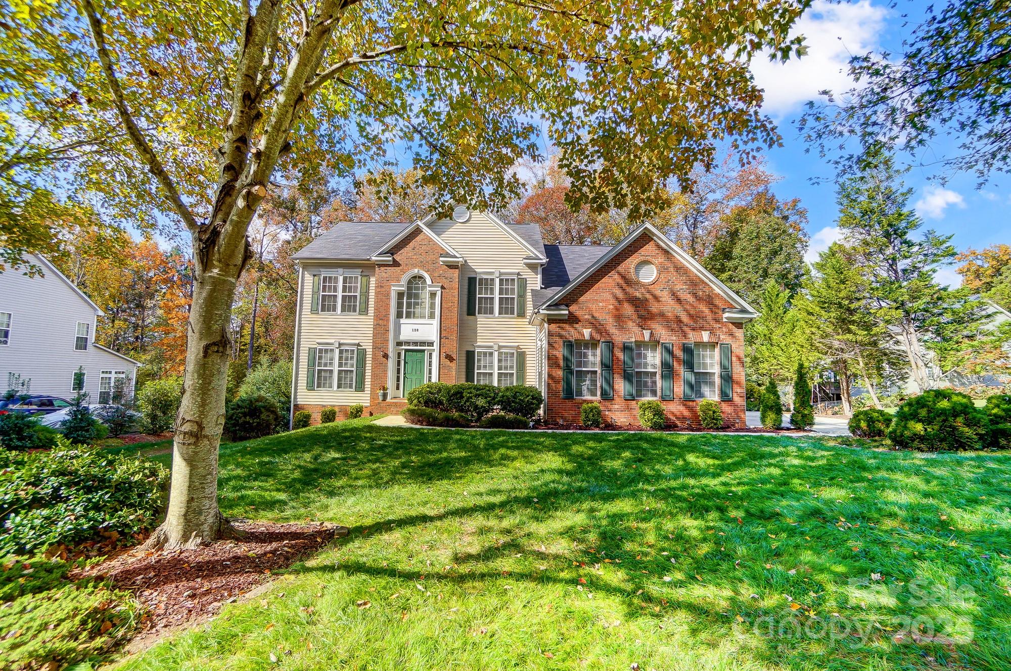 Monument Park - Residential