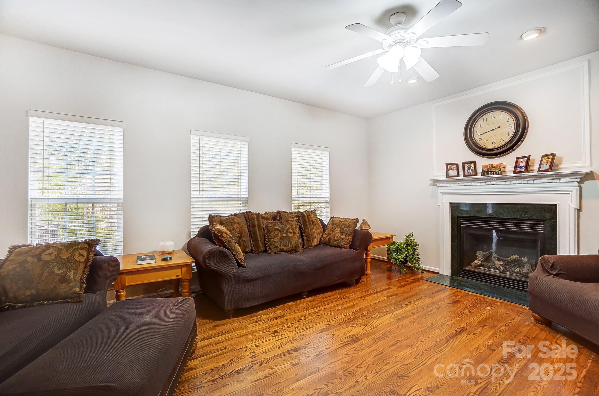 Monument Park - Residential