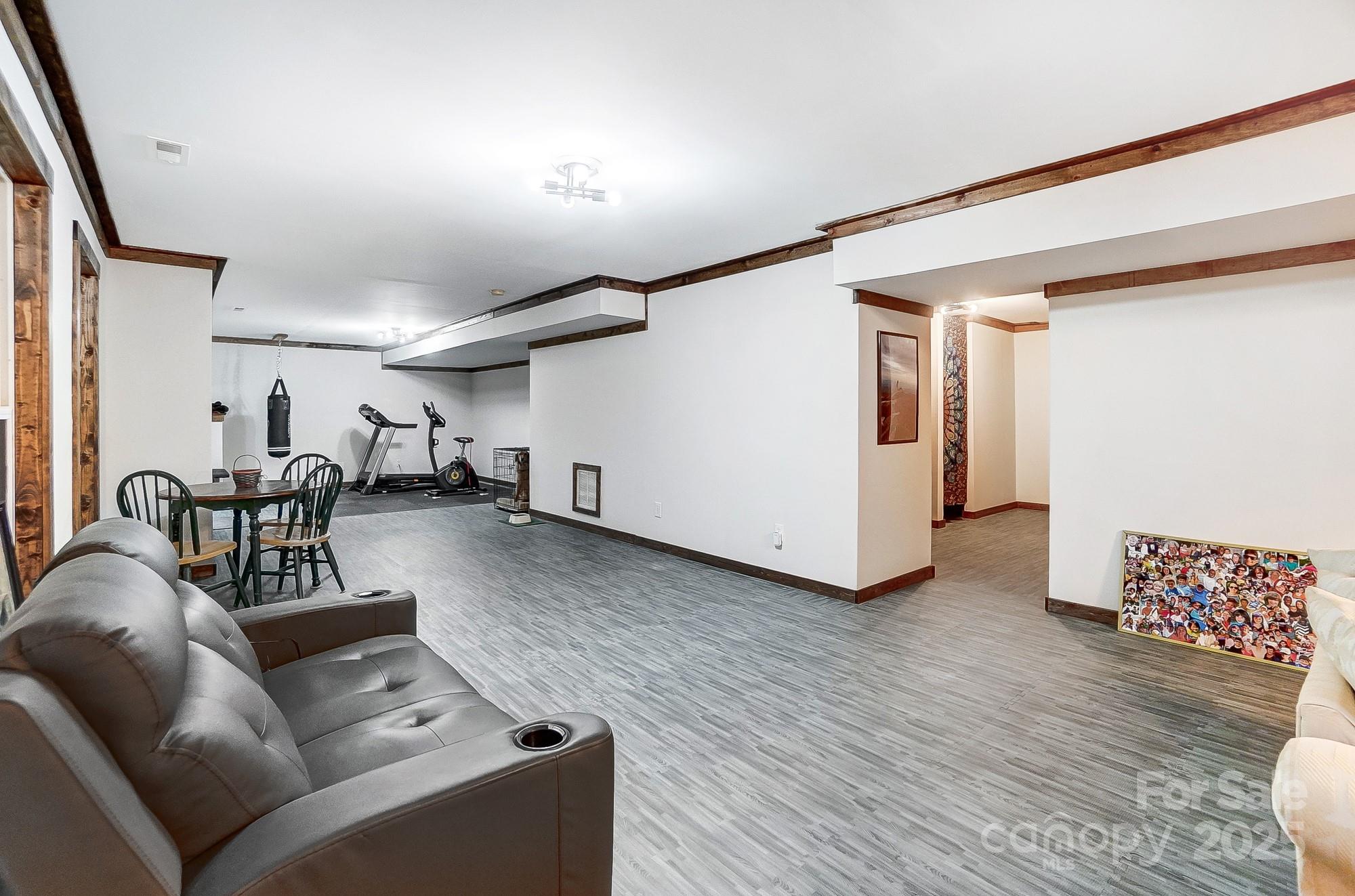 Monument Park - Residential