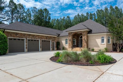 Photo of 1385 Indigo Court, Rock Hill, SC 29730 (MLS # 4383781)