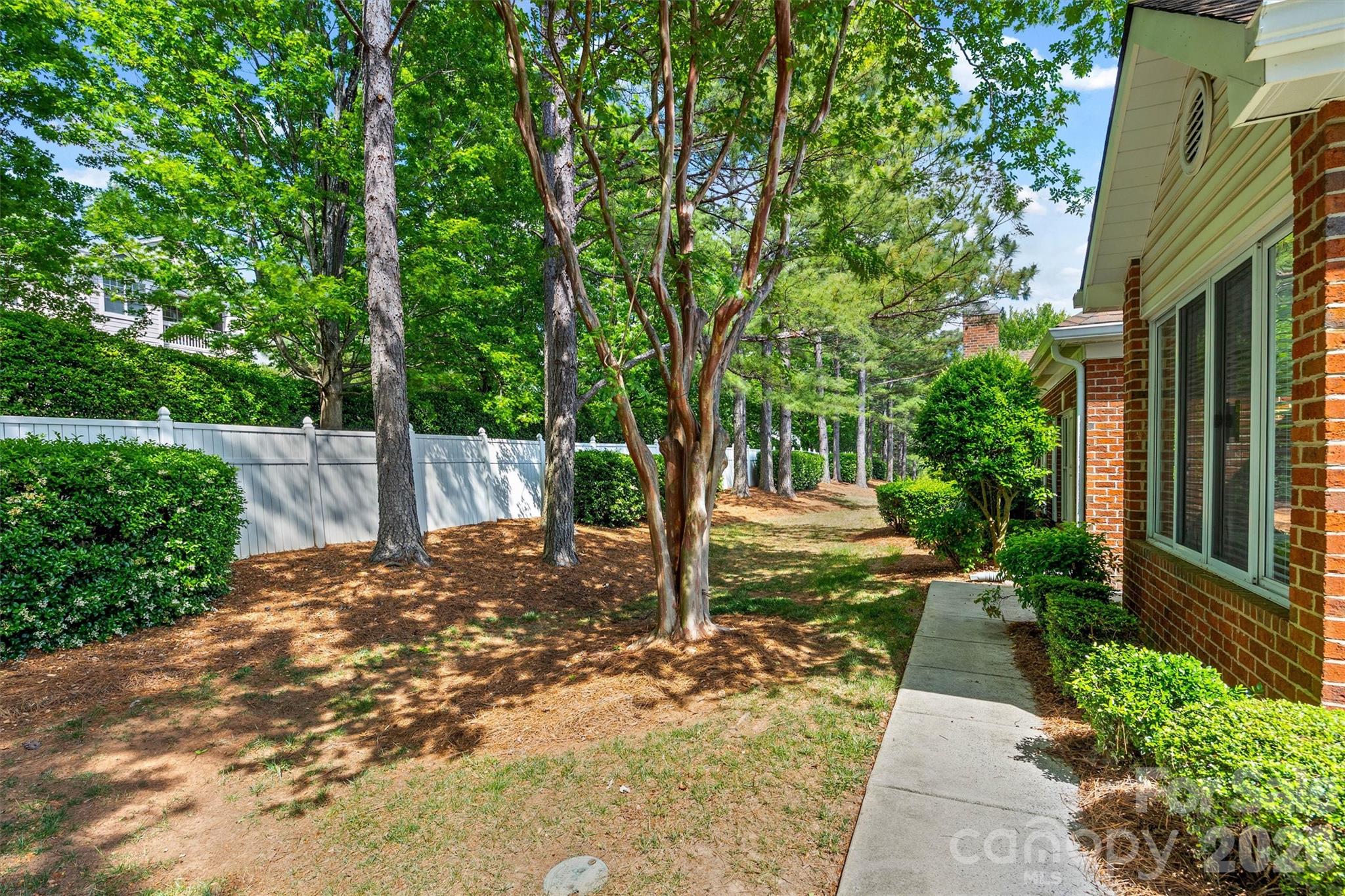 Windsor Oaks - Residential