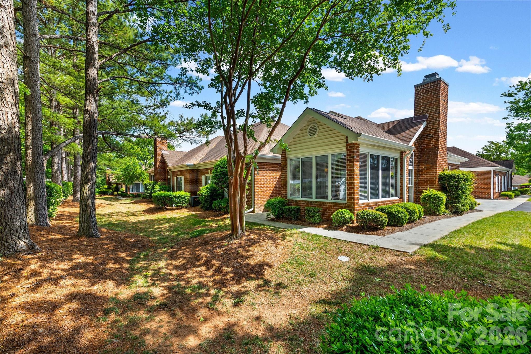 Windsor Oaks - Residential