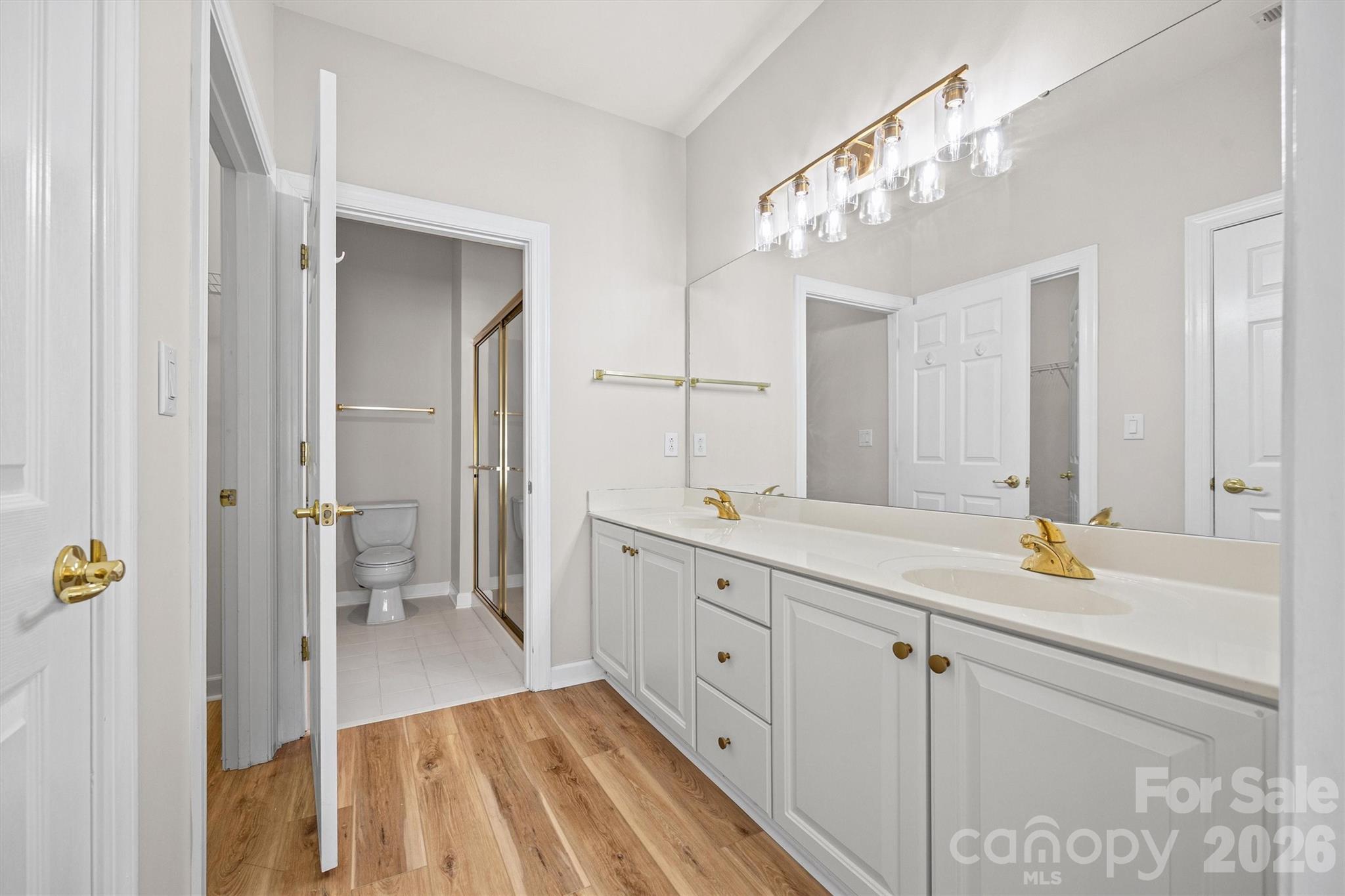 Windsor Oaks - Residential