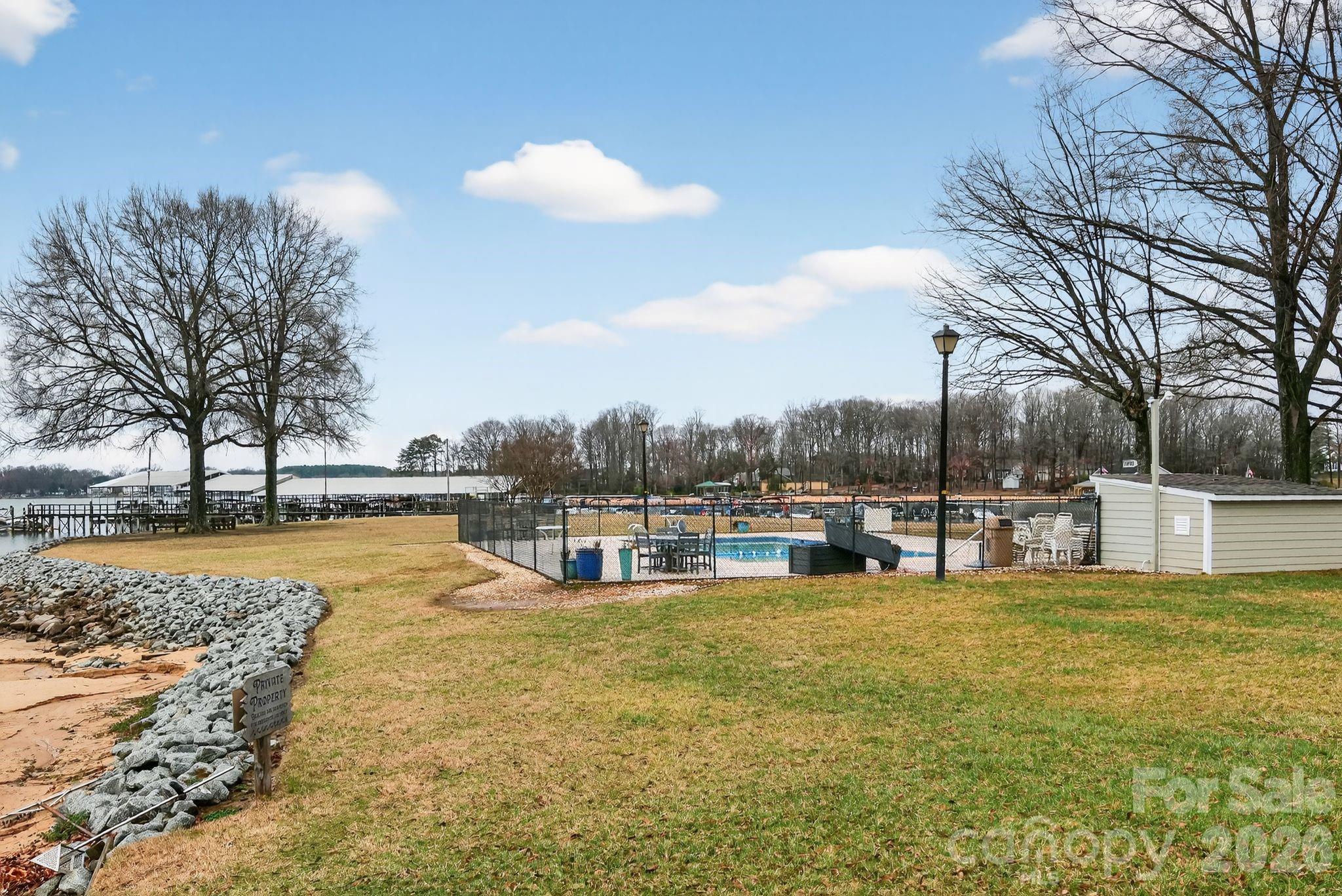 Mariner Villas - Residential