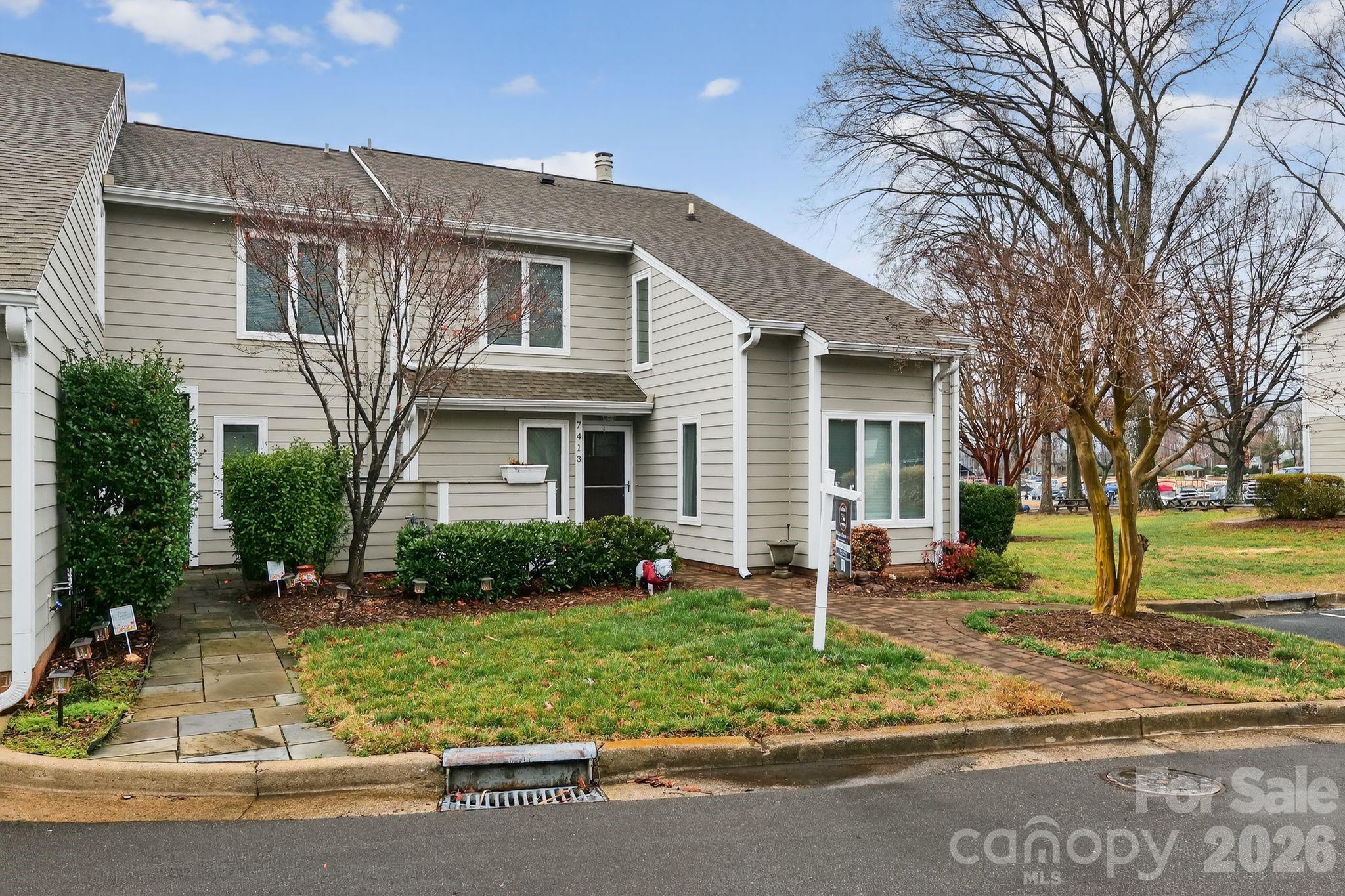 Mariner Villas - Residential