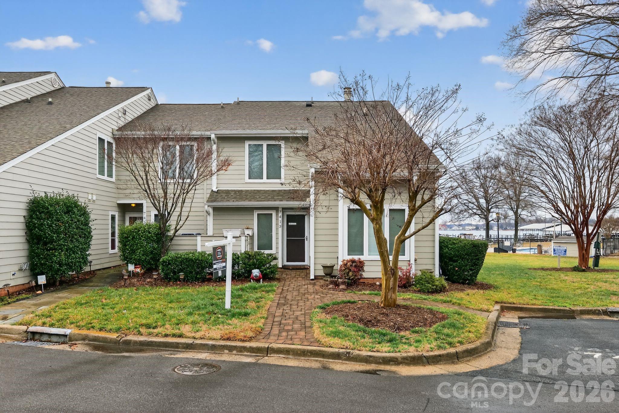 Mariner Villas - Residential