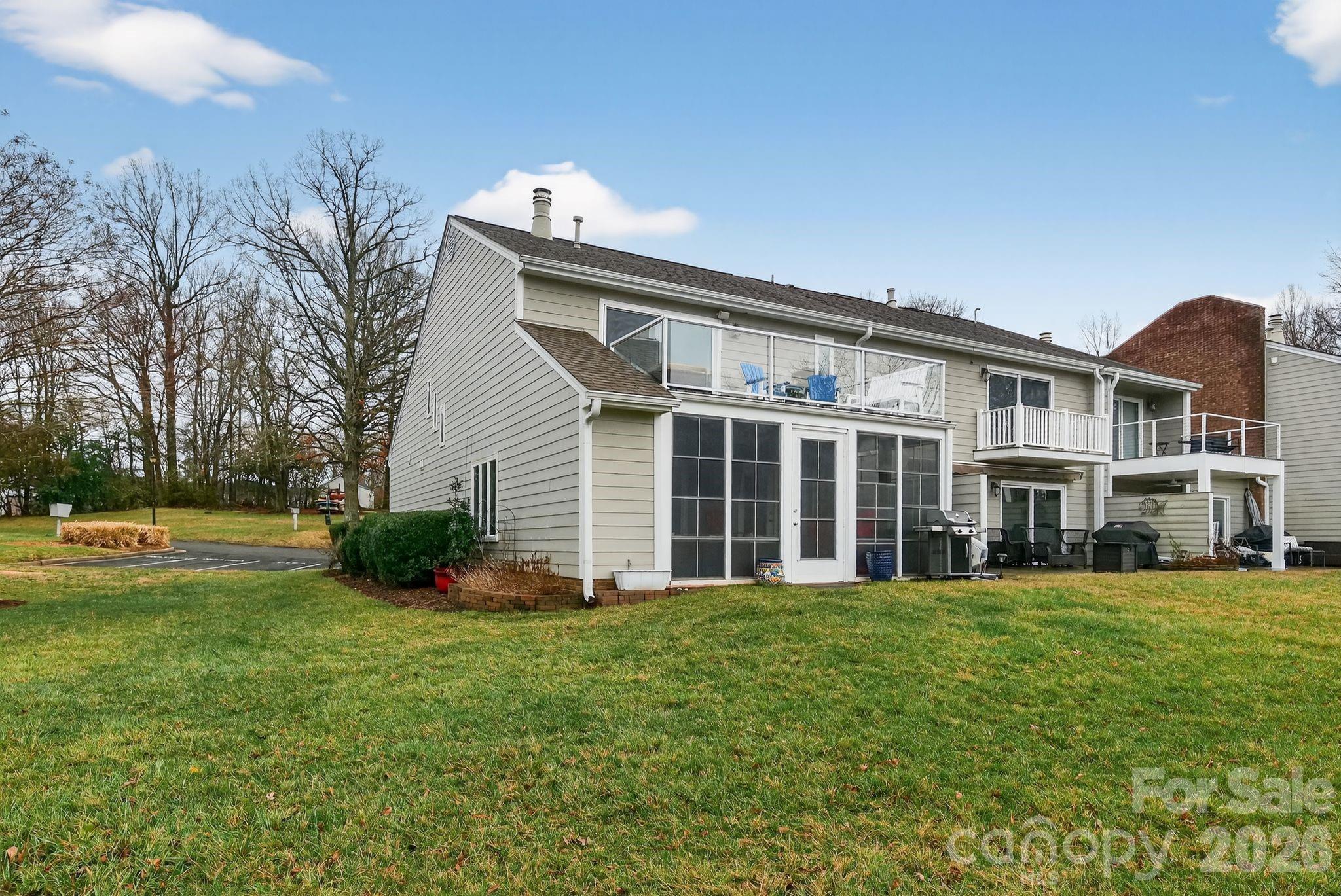 Mariner Villas - Residential