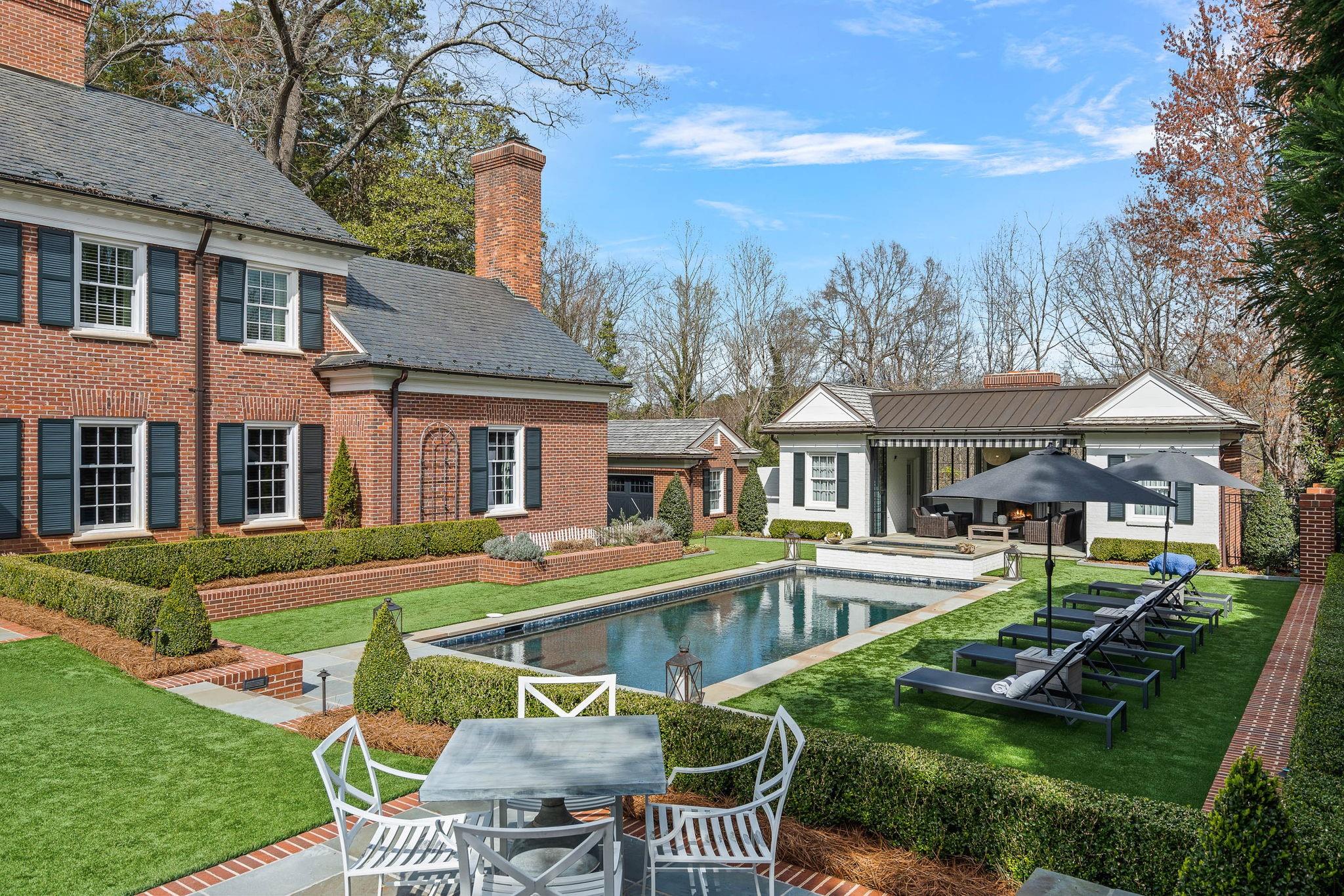 The Pines - Residential